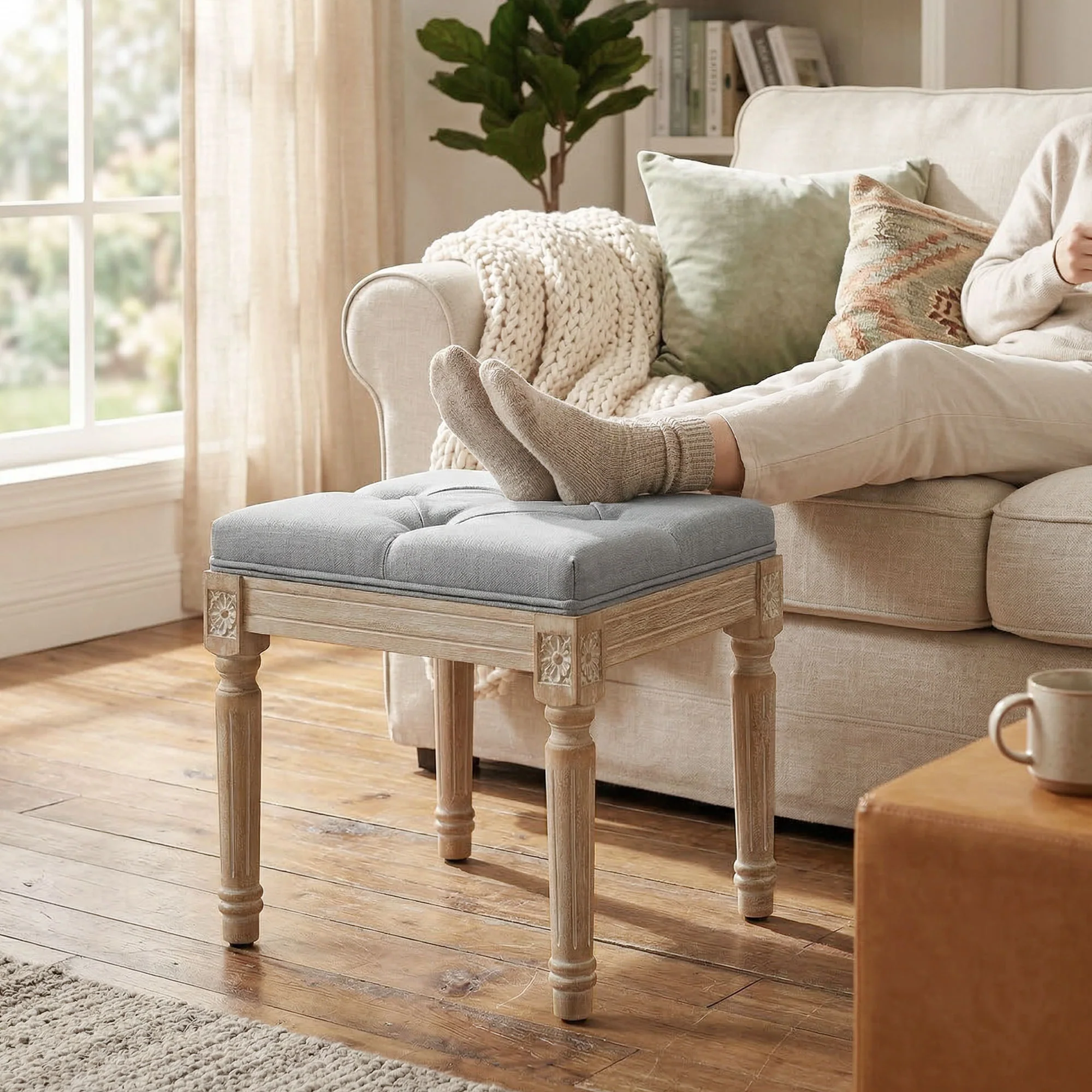 HOMCOM Vintage Foot Stool with Wood Legs, Light Grey - Image 2