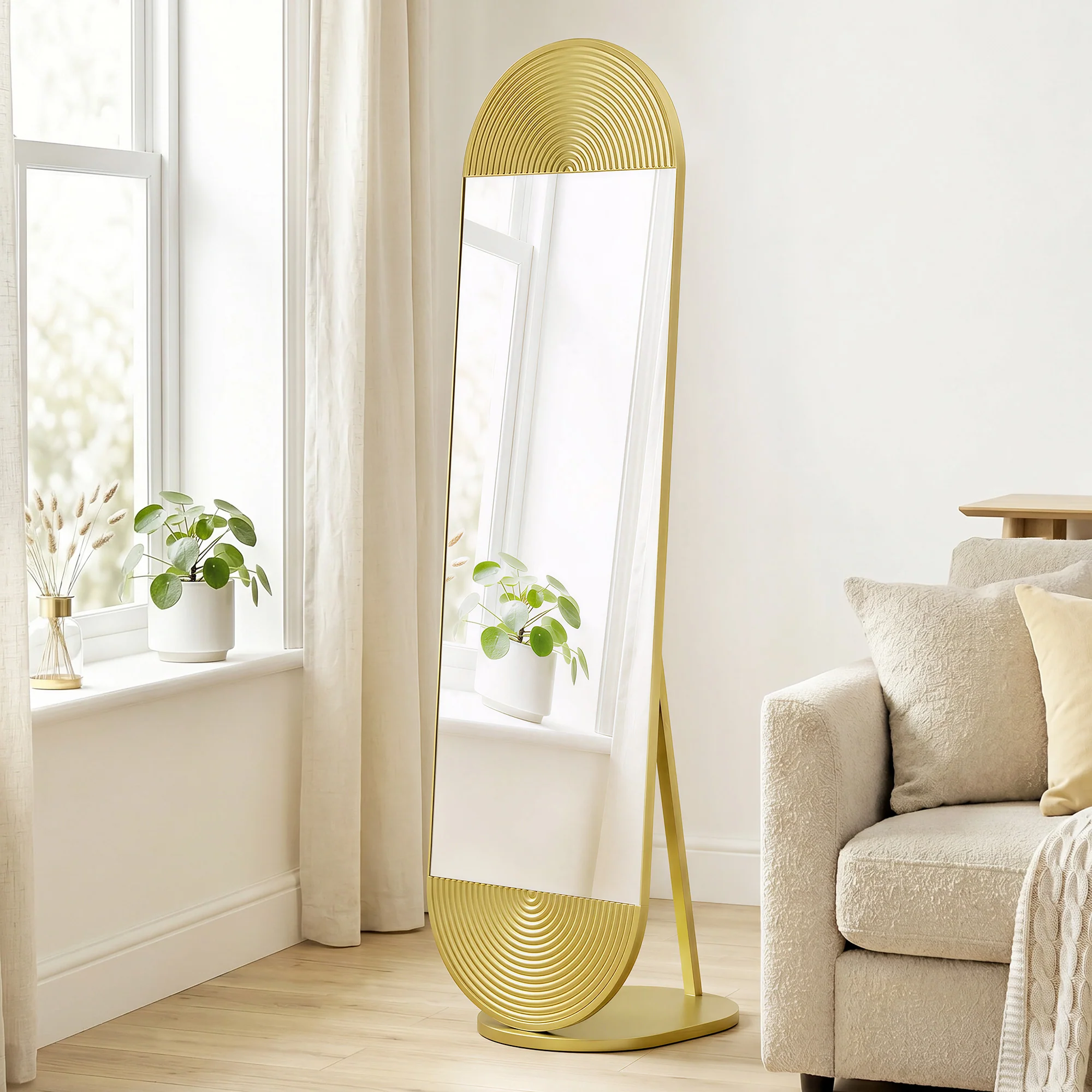 HOMCOM Wavy Full Length Mirror With Metal Frame And Base, Gold Tone - Image 9