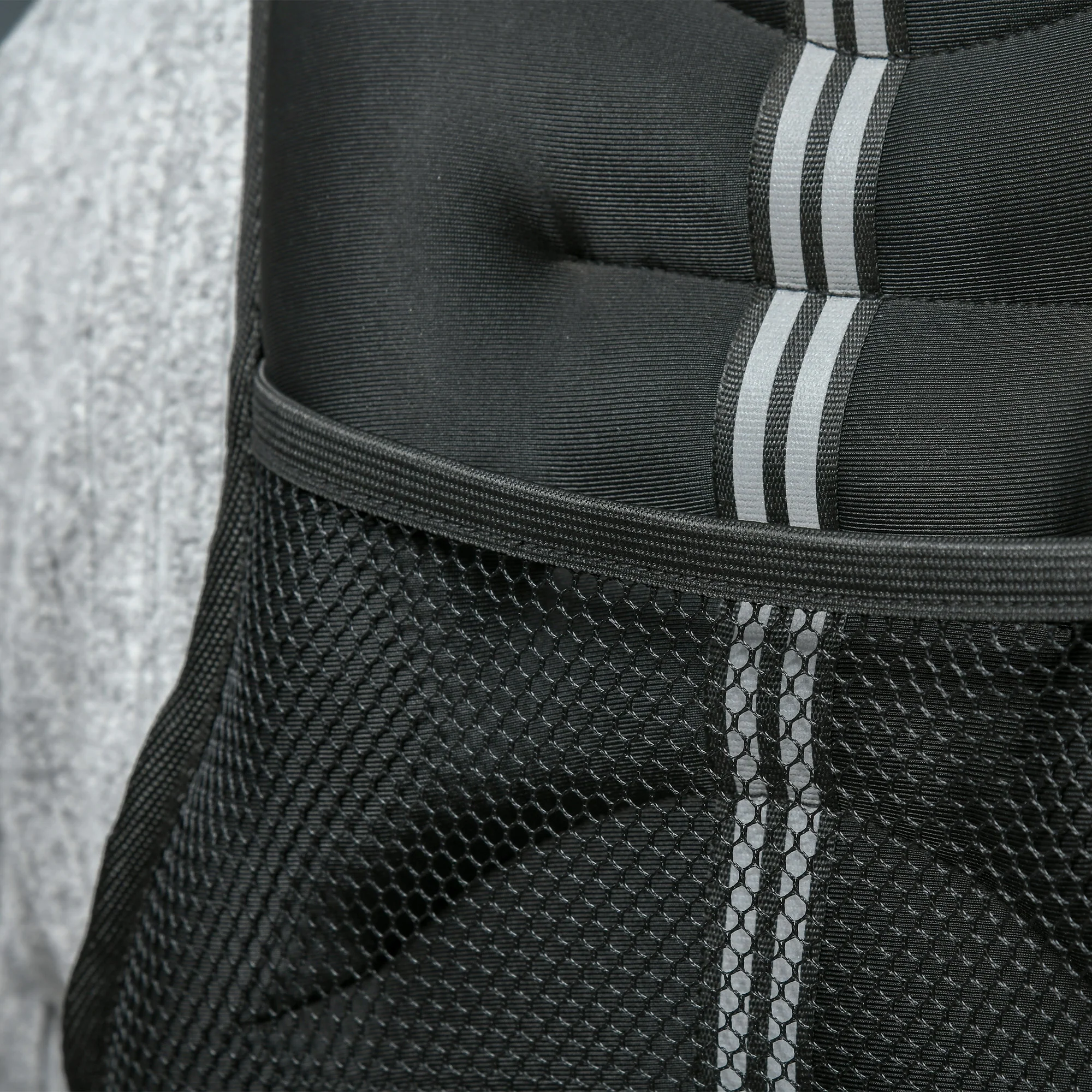 HOMCOM Weighted Vest With Adjustable Straps, Pocket, Reflective Strips - Image 8
