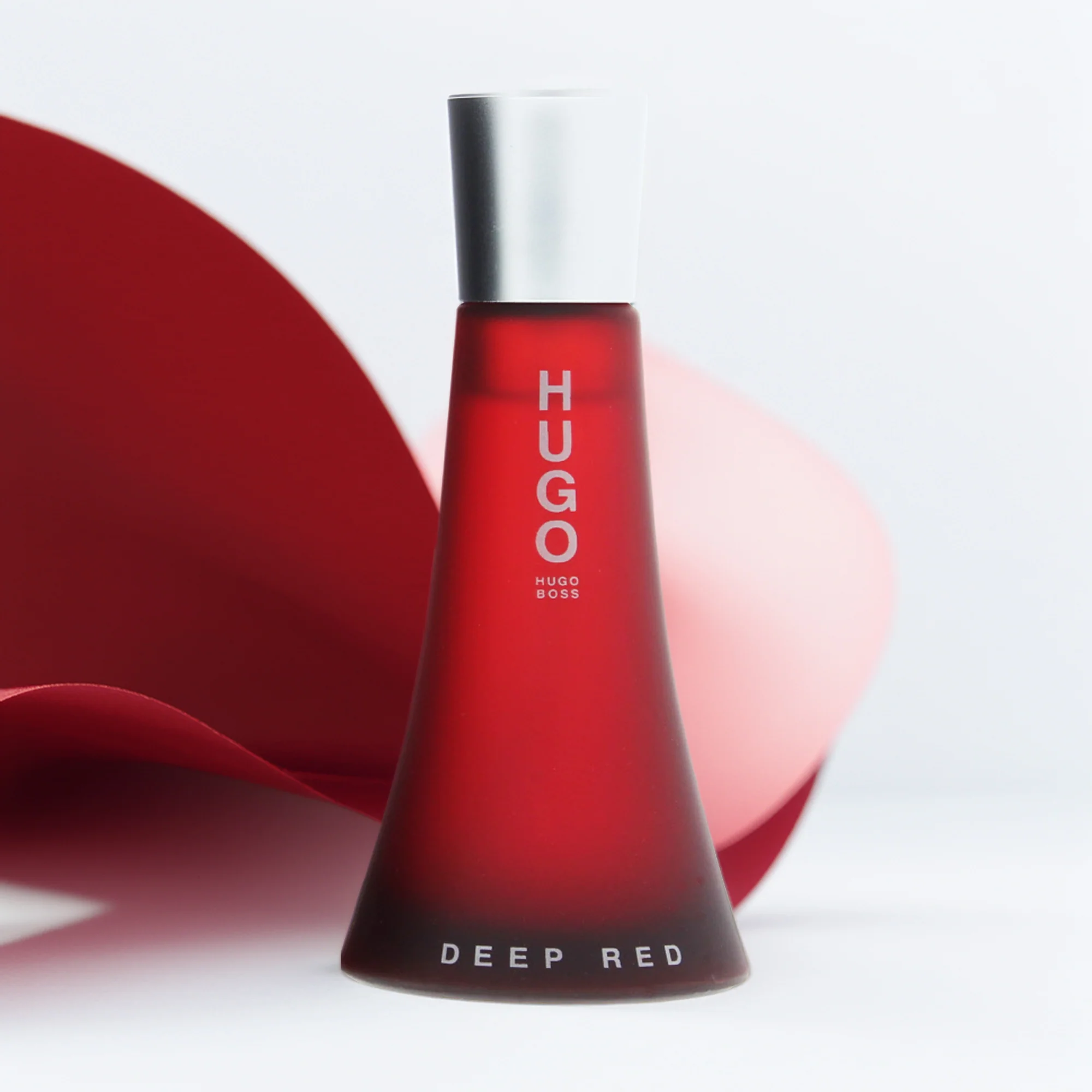 Hugo Boss Deep Red Eau De Parfum 50ml - Image 2
