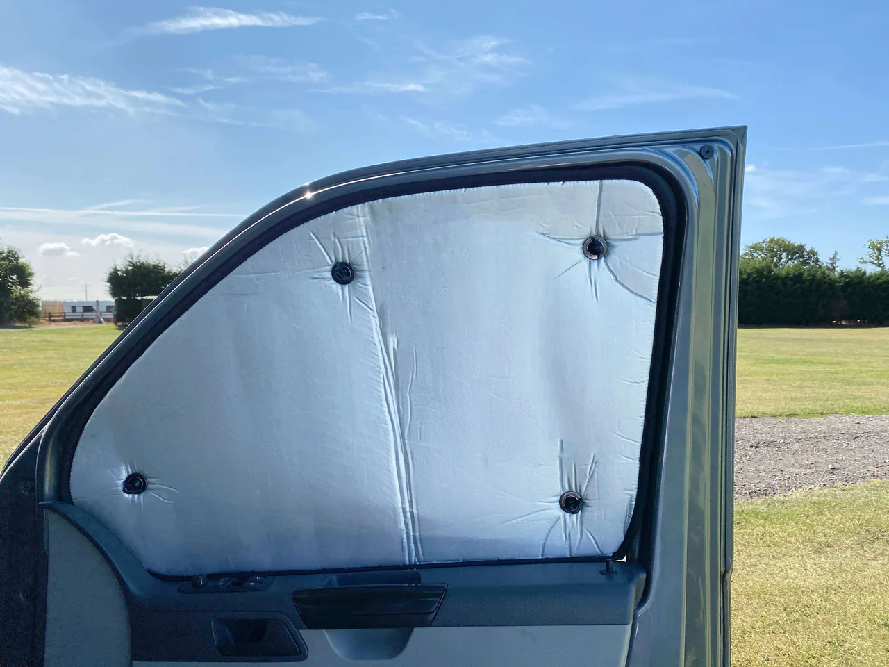 Internal Blackout Insulated Blind Set for VW T5/T6 Campervans - Image 4