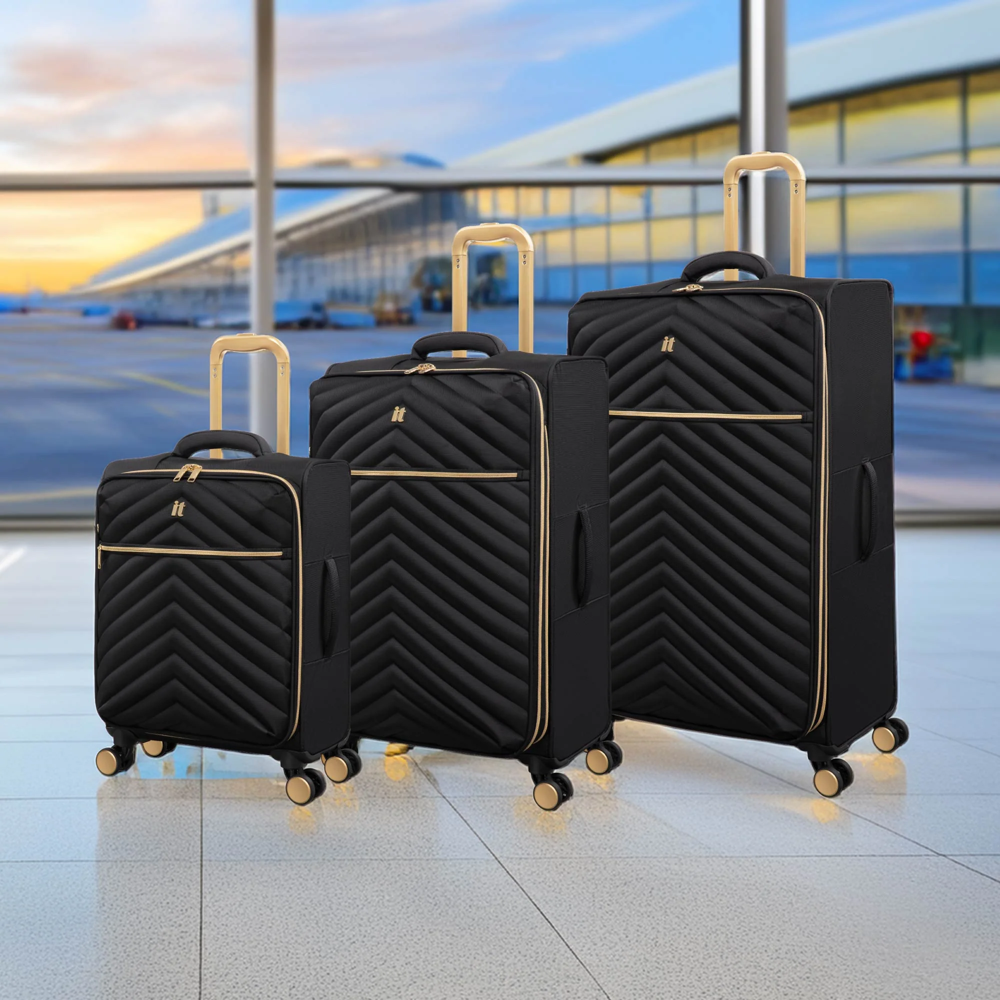 IT Luggage Plentitude II EVA Lightweight Suitcase - Cabin, Medium & Large Soft Shell Luggage - Black & Gold - Image 2