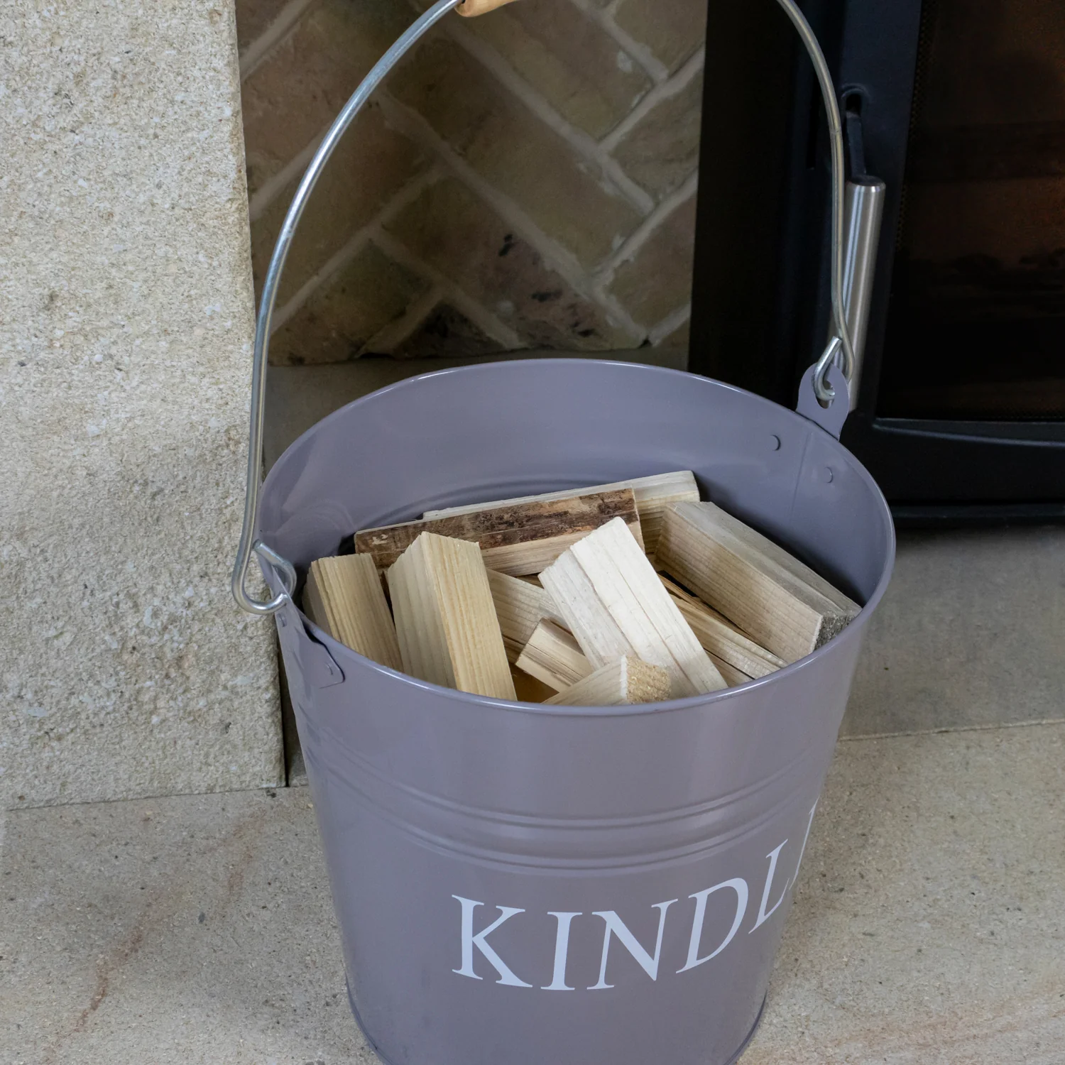 JVL Charlton Fireside Kindling Bucket - Image 15