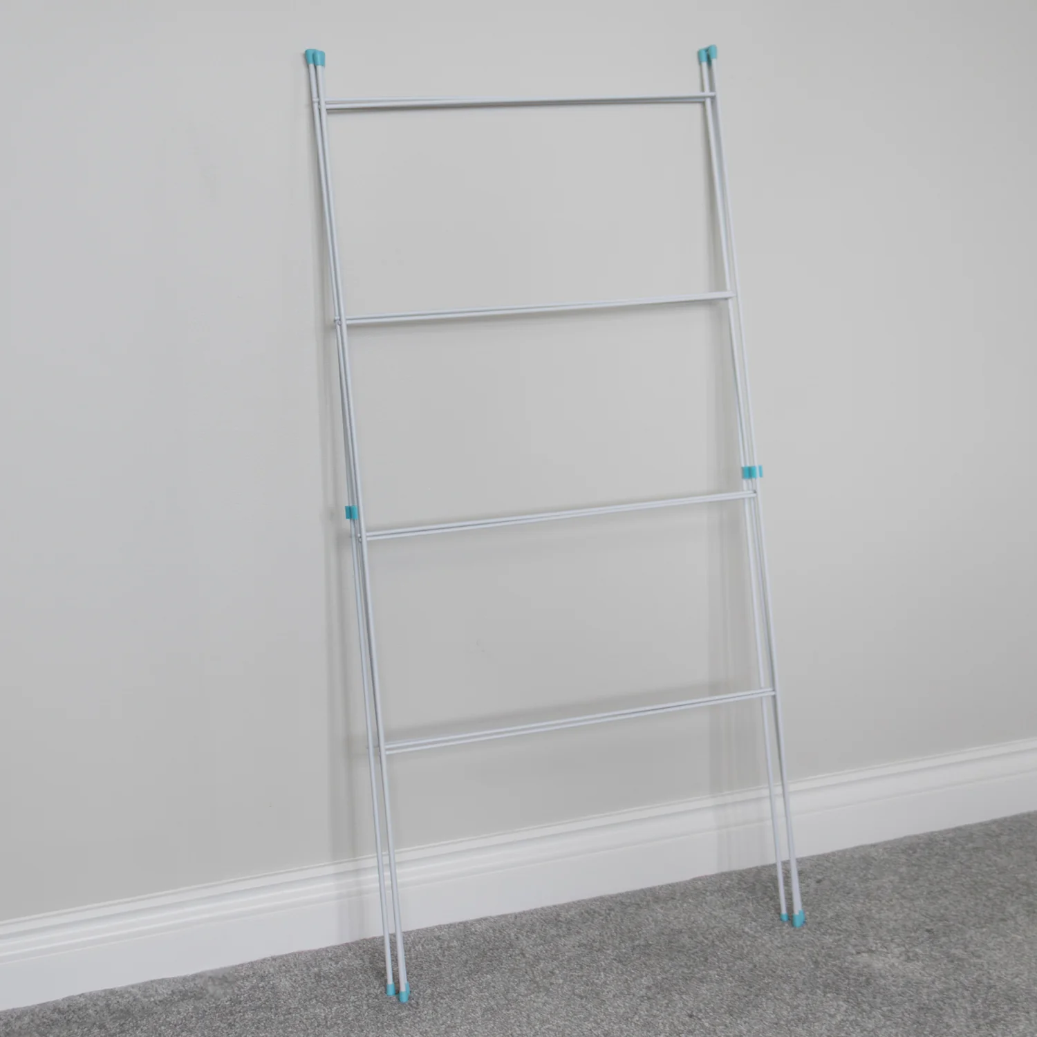 JVL Indoor/Outdoor Three Panel Folding Clothes Airer Laundry Dryer, 6M - Image 7