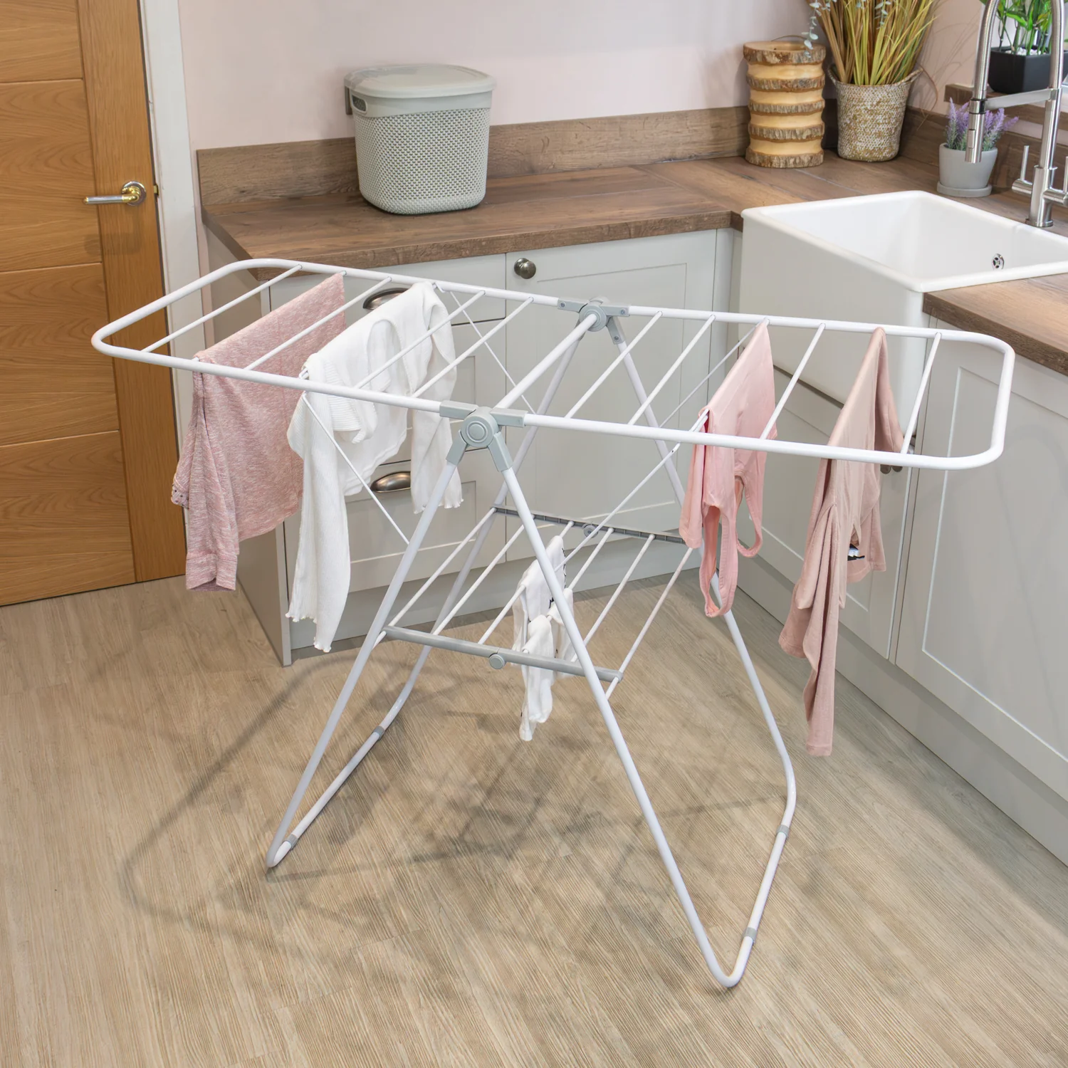 JVL Winged Folding Laundry Washing Clothes Airer, 13M - Image 6