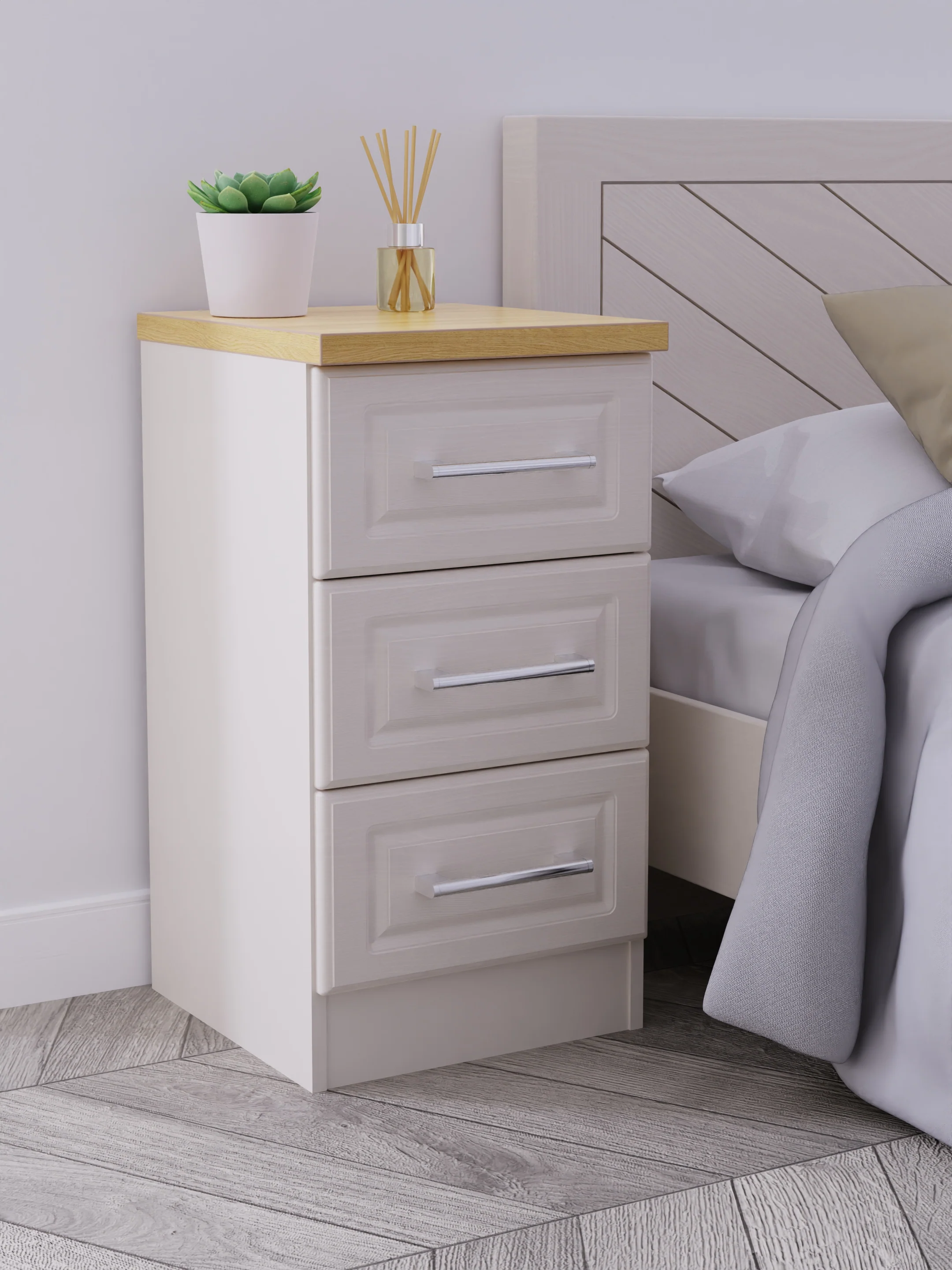 Kingston Ready Assembled 3 Drawer Bedside Cabinet in Kashmir Ash & Modern Oak