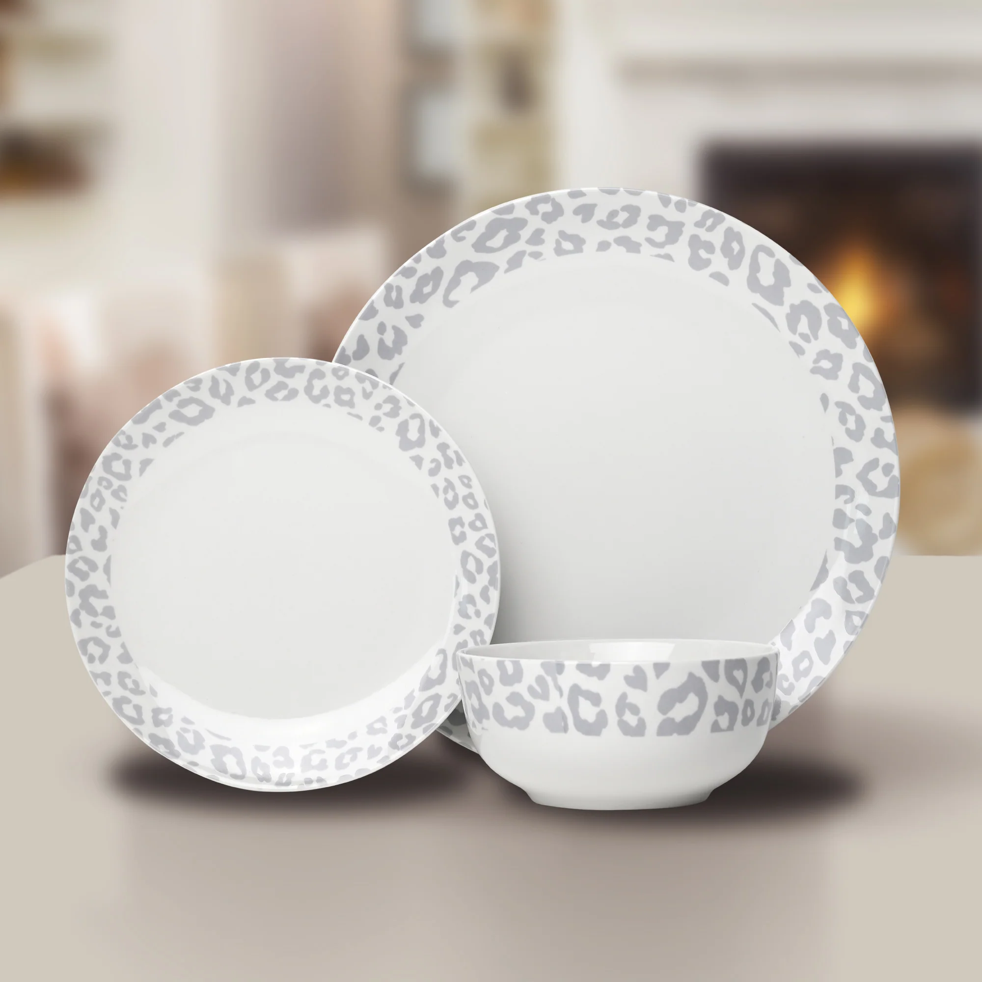 Lewis's 12 Piece Manila Dinner Set - Image 2