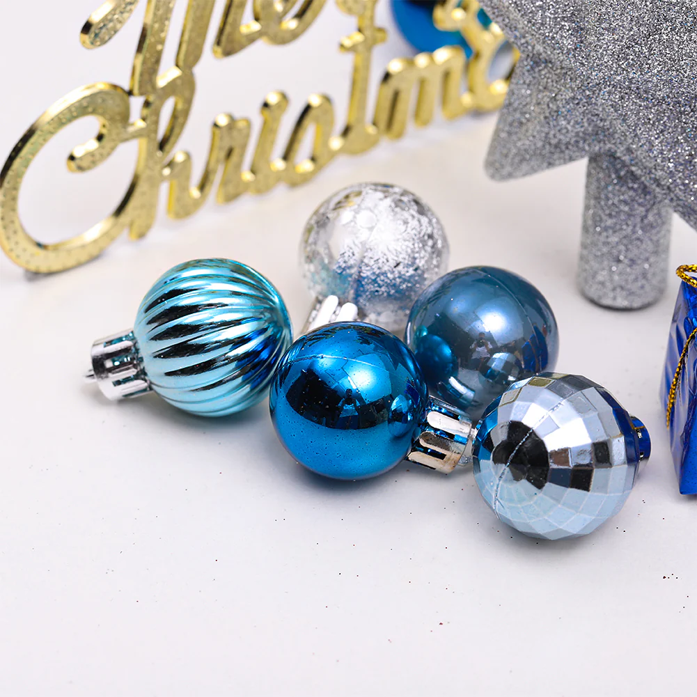 Lifeideas 30 Pieces Shatterproof Christmas Tree Ornament Set Xmas Bauble and Snowflake Tree Topper - Image 3