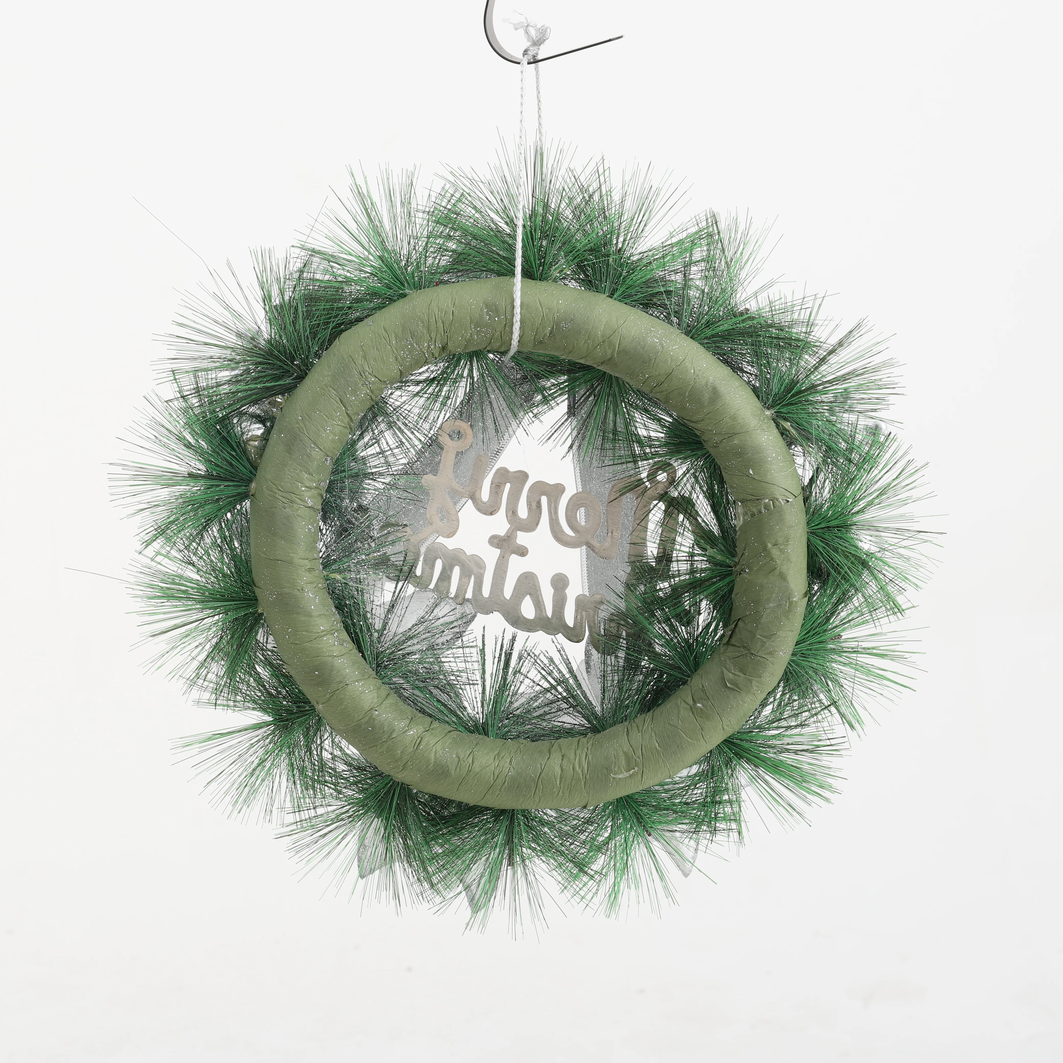 Lifeideas Elegant Christmas Wreath With Mixed Decor - Image 2
