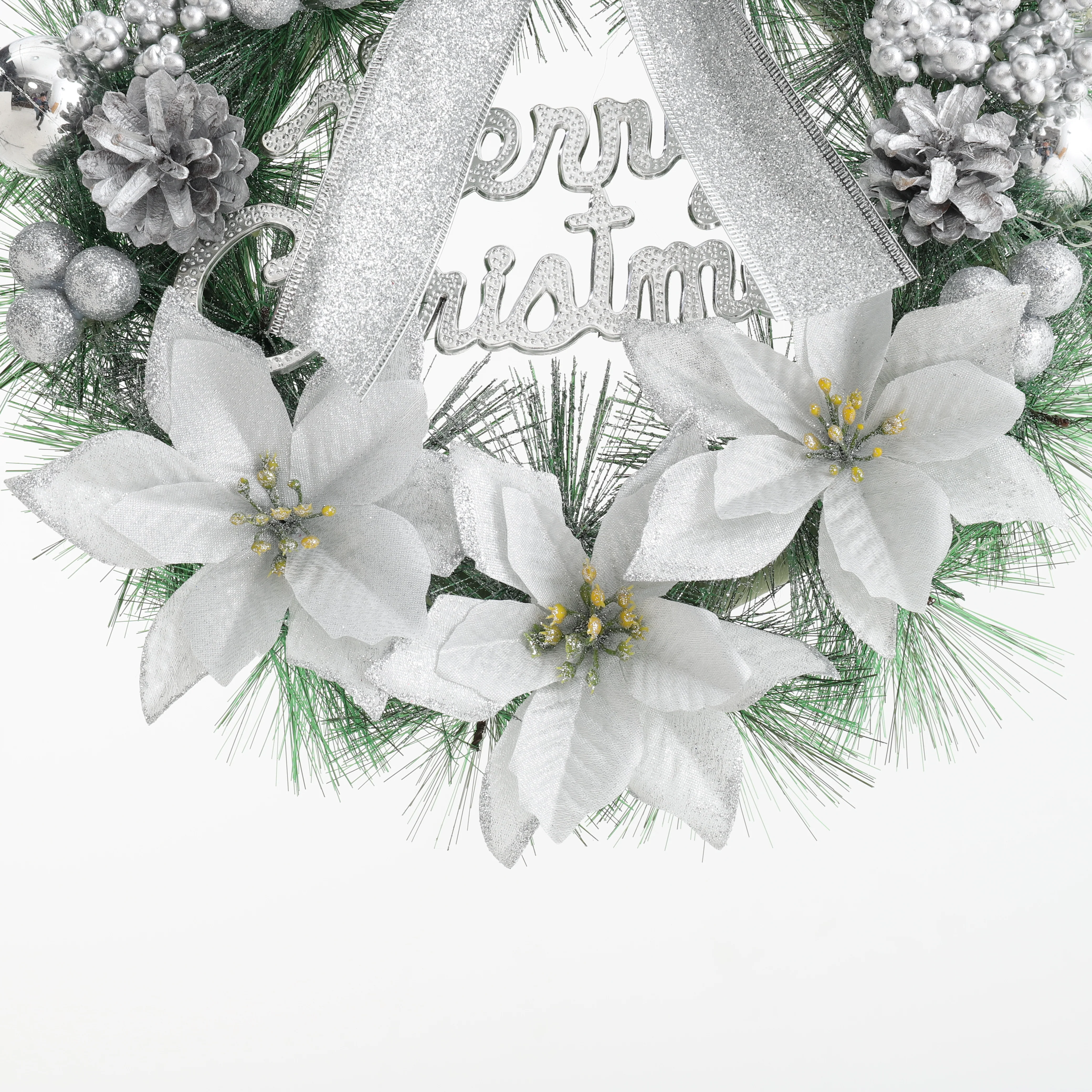 Lifeideas Elegant Christmas Wreath With Mixed Decor - Image 4