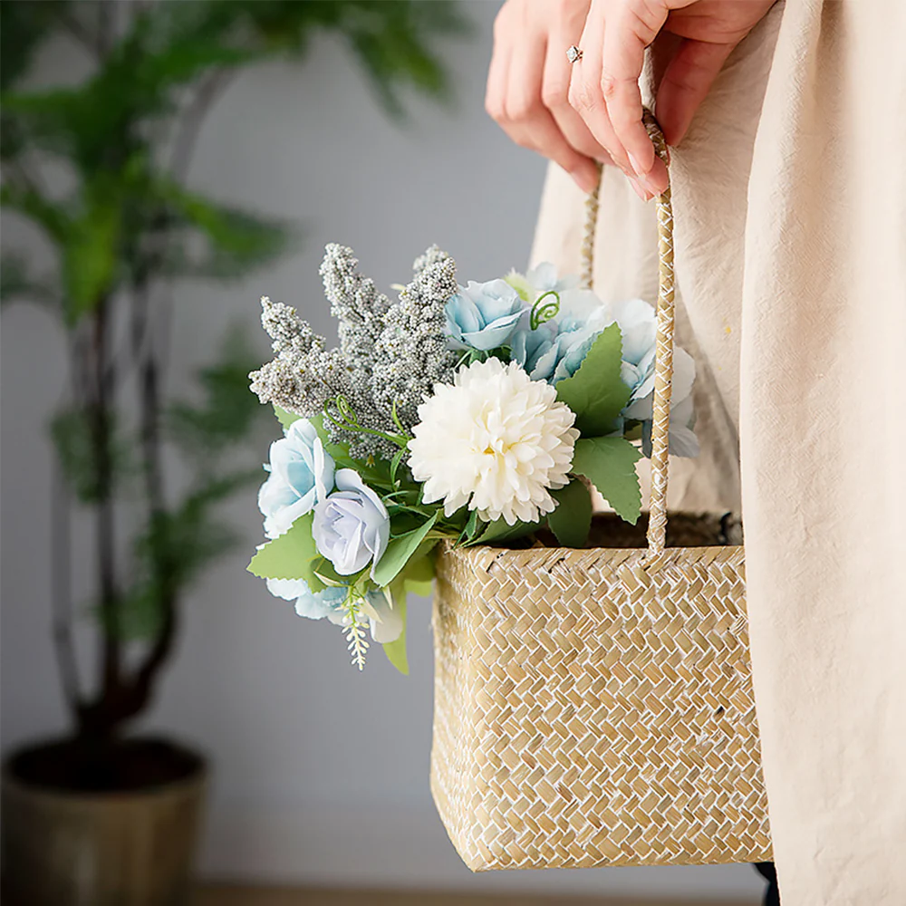 Lifeideas Romantic Artificial Bouquet - Image 2