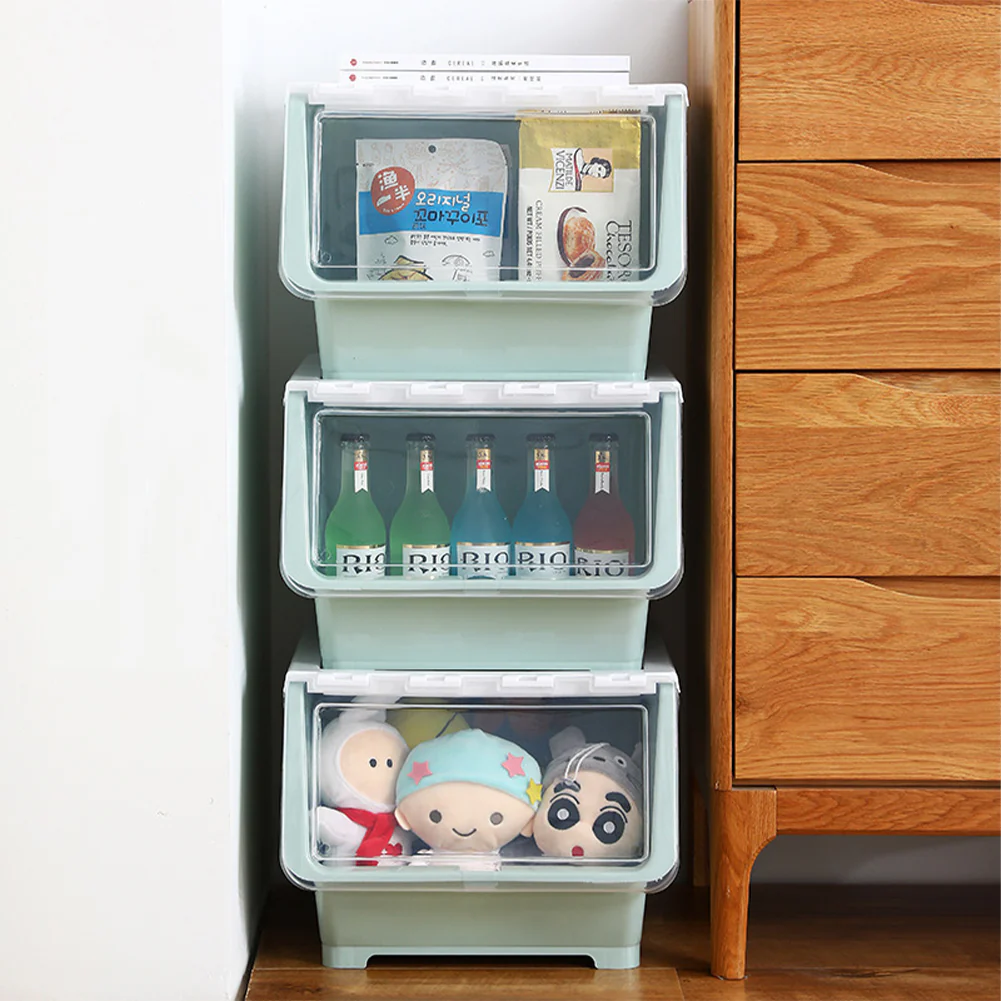 Lifeideas Stackable Plastic Storage Box with Lid and Wheels