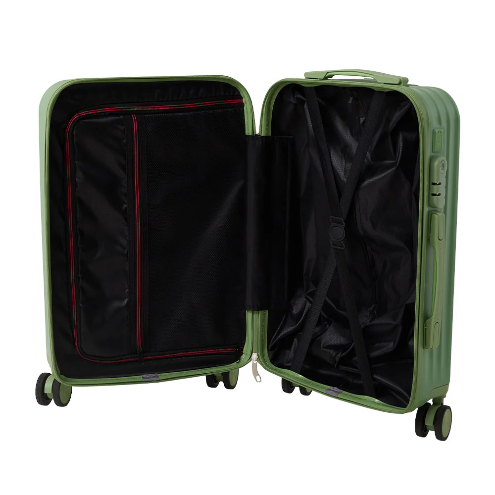 Livingandhome 21inch Suitcase With Combination Lock And USB Charging Port - Image 5