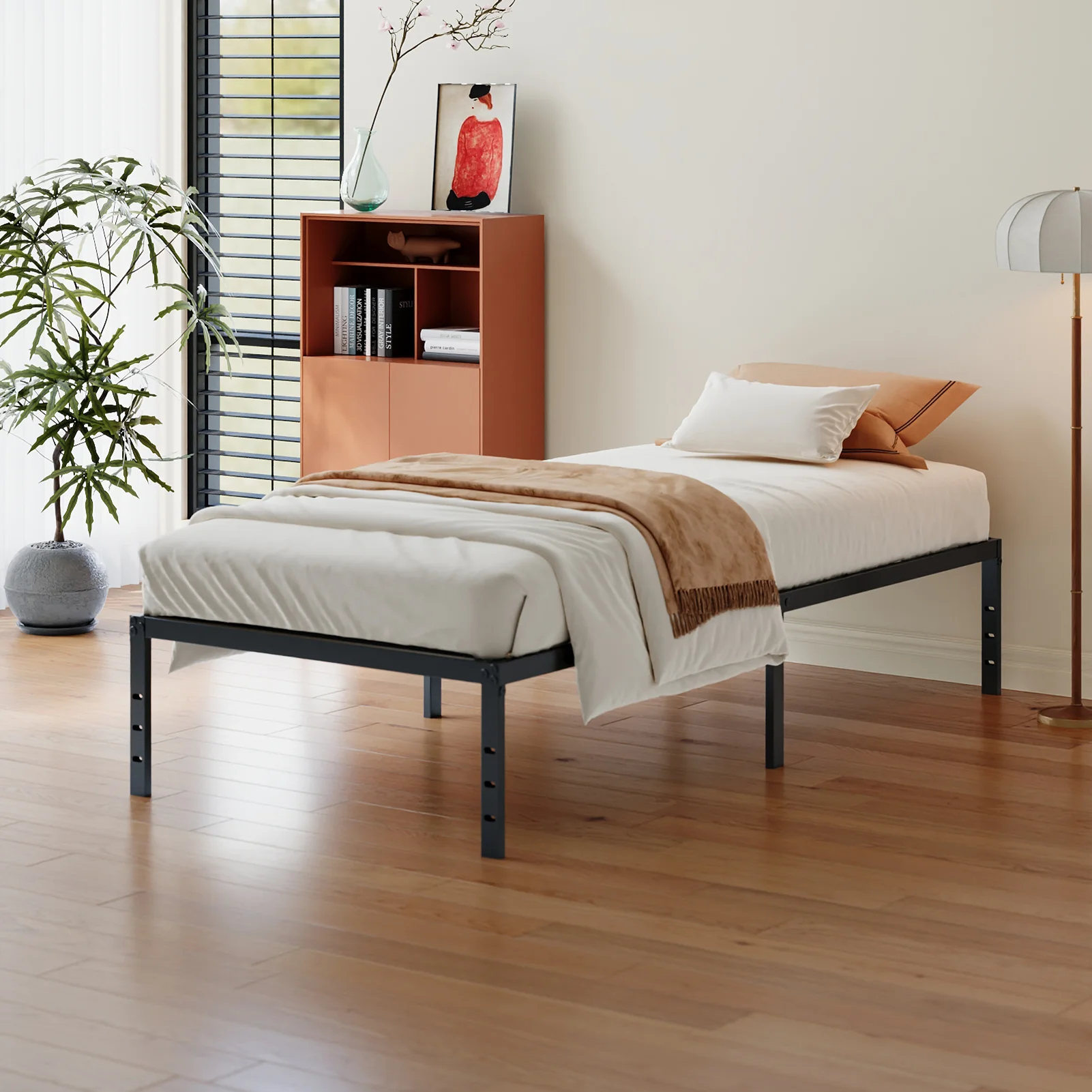 Livingandhome Black Iron Bed Frame without Mattress - Image 2