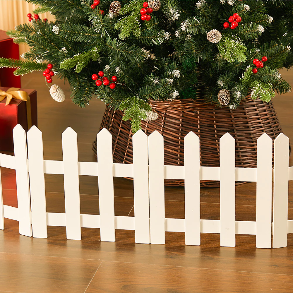 Livingandhome Wooden Christmas Tree Picket Fence For Family Holiday Decoration
