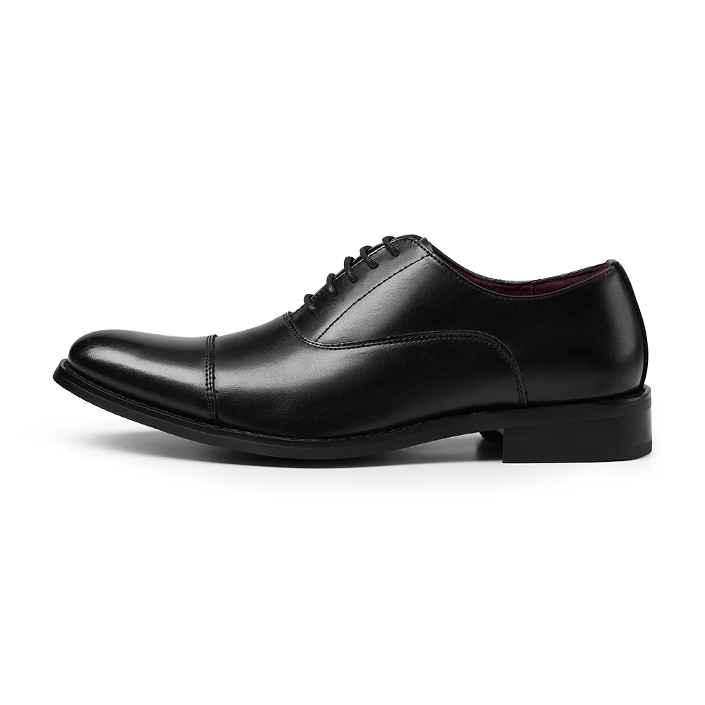 Low-Top Lace-Up Leather Dress Shoes With Pointed Toe - Black - Image 3