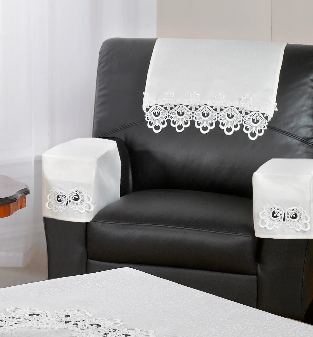 Lucinda Embroidered Table Runner in Cream - Image 2