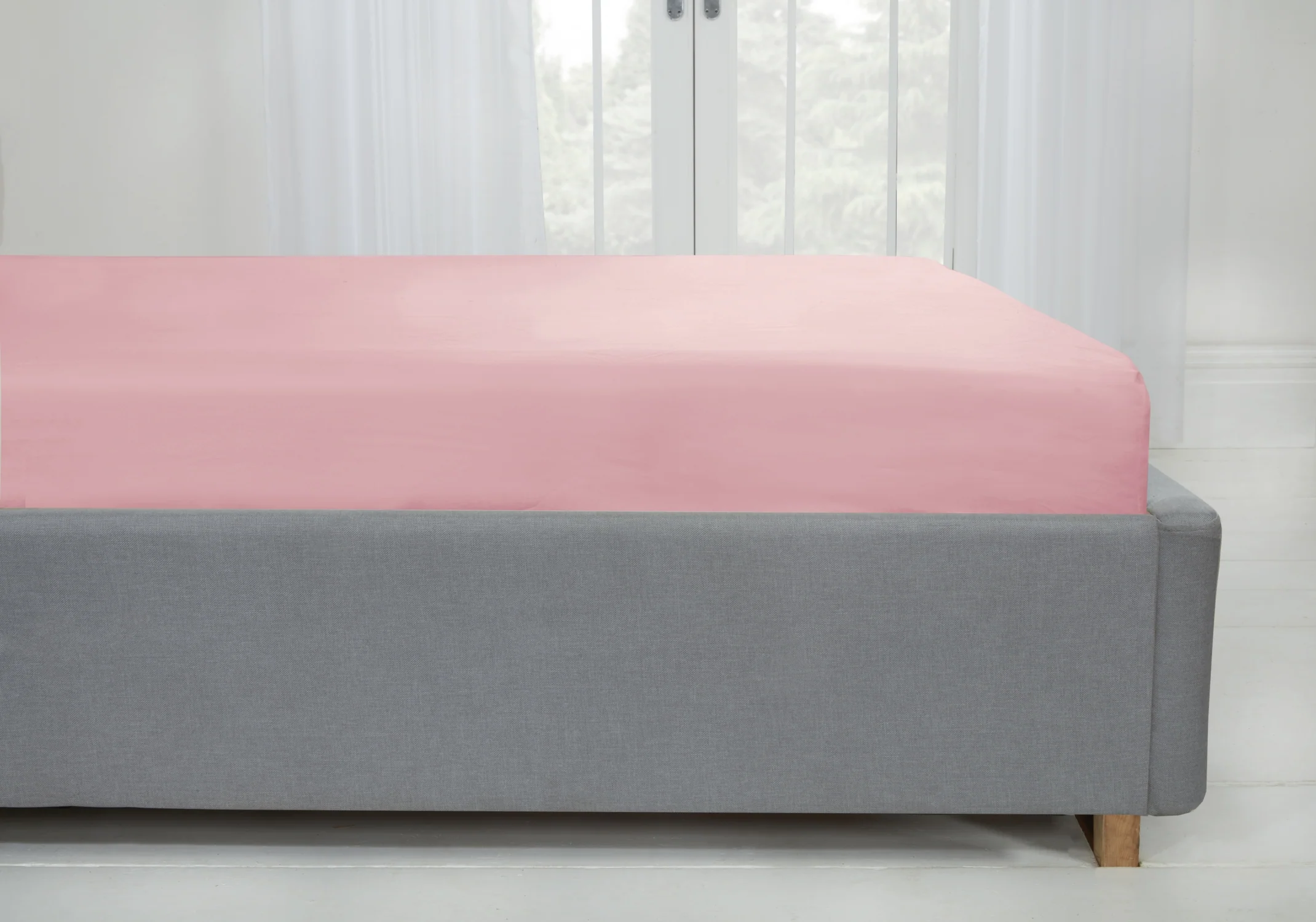 Lyla Fitted Sheet In Blush Pink - Double Size - Image 2