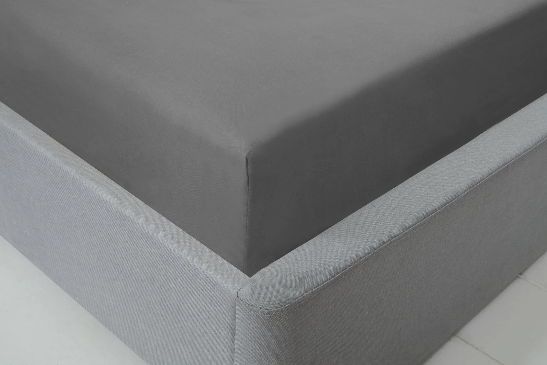 Lyla Fitted Sheet In Grey - Single Size - Image 3