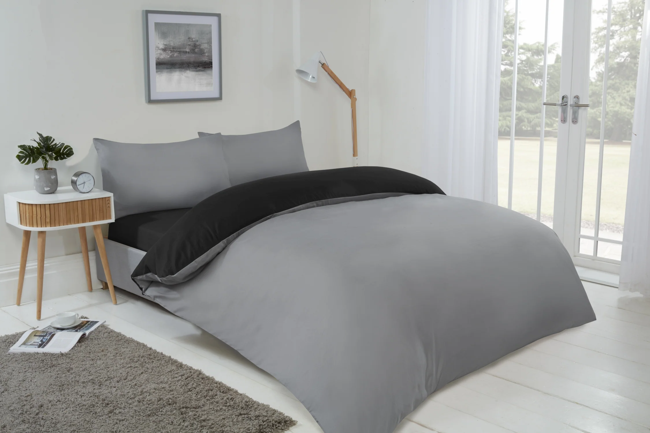Lyla Reversible Duvet Set in Black/Grey - Image 3