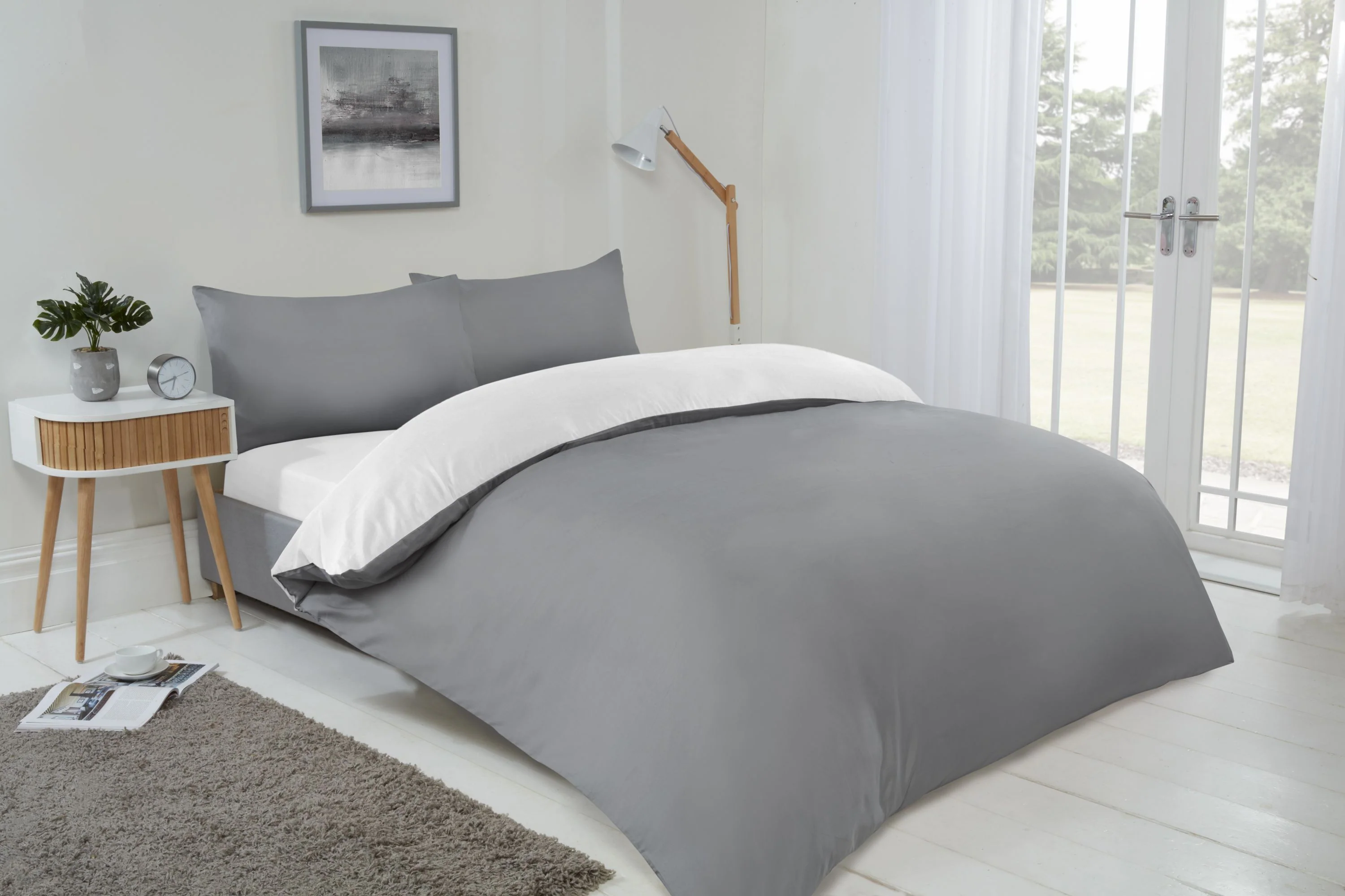 Lyla Reversible Duvet Set in Grey/White - Image 2