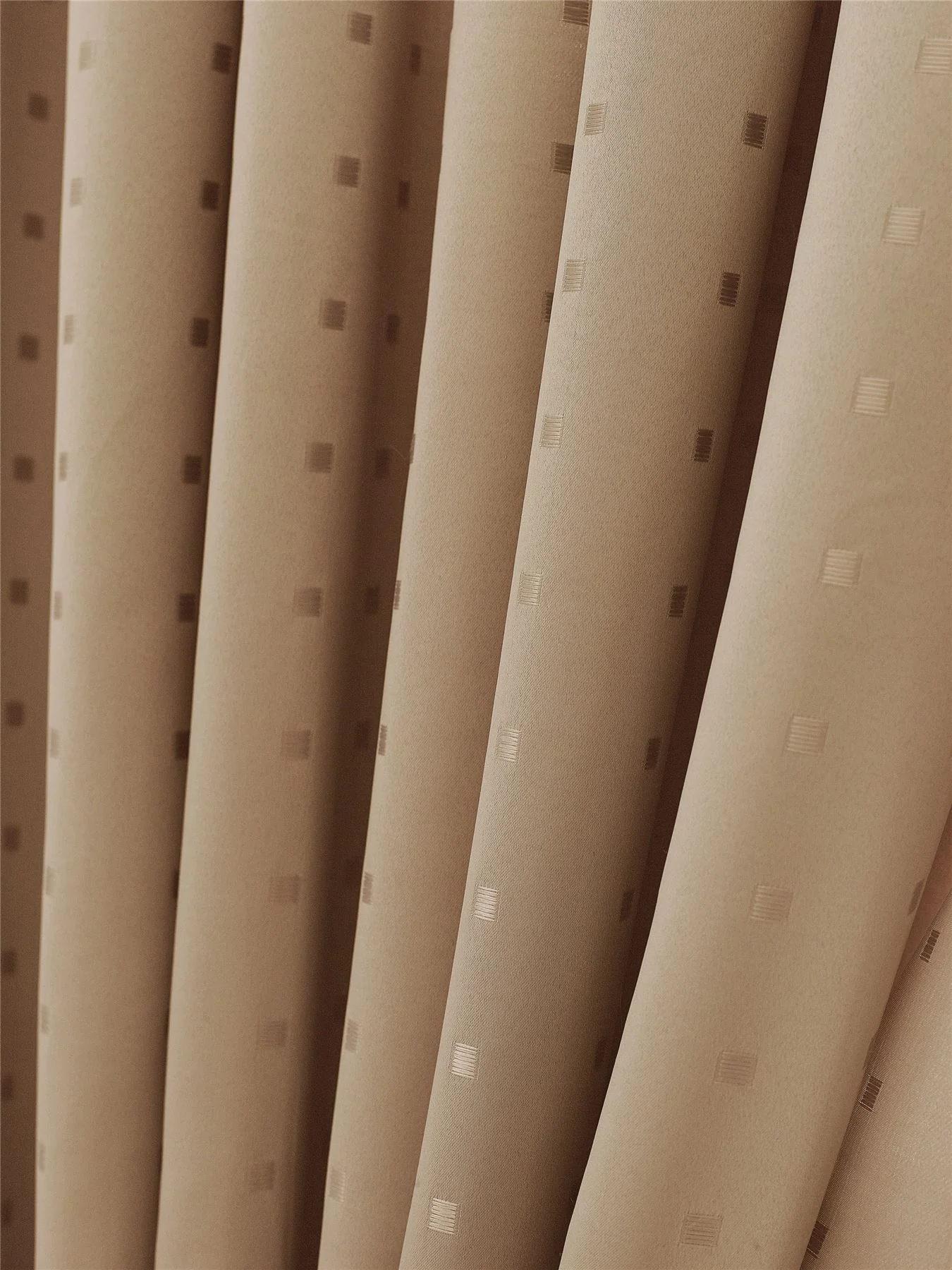 Madison Dobby Square Lined Ring Top Curtains - Image 4