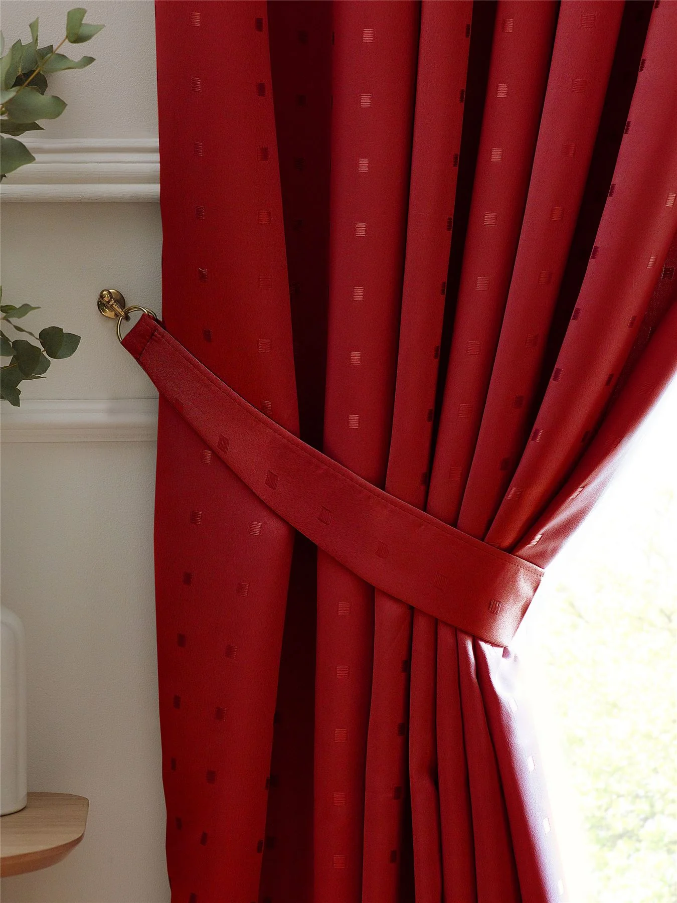 Madison Dobby Square Lined Ring Top Curtains - Image 2