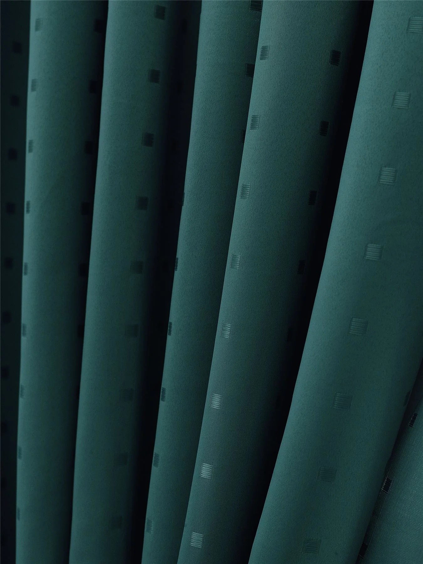 Madison Dobby Square Lined Ring Top Curtains - Image 4