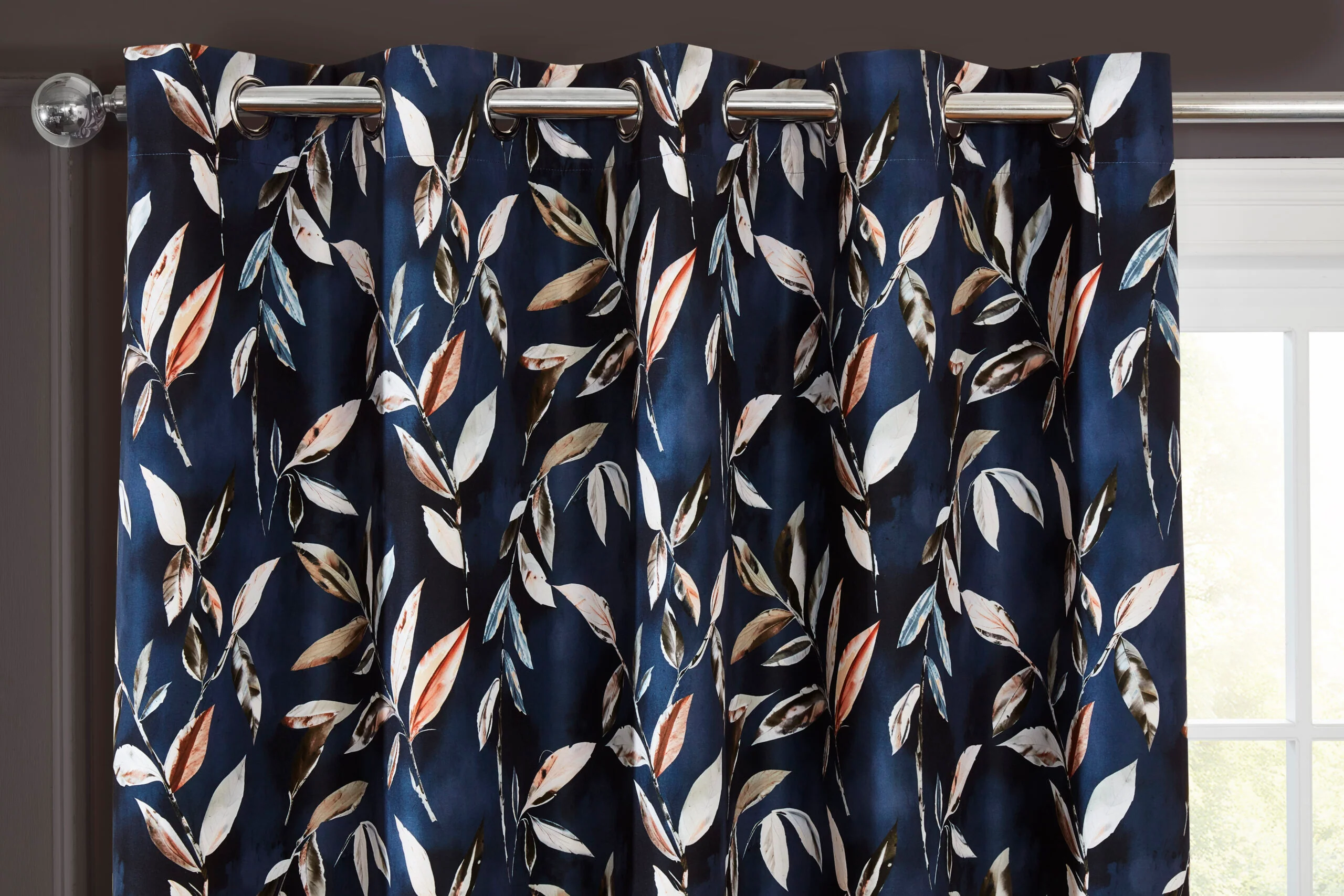 MADRID NAVY EYELET CURTAINS - Image 2