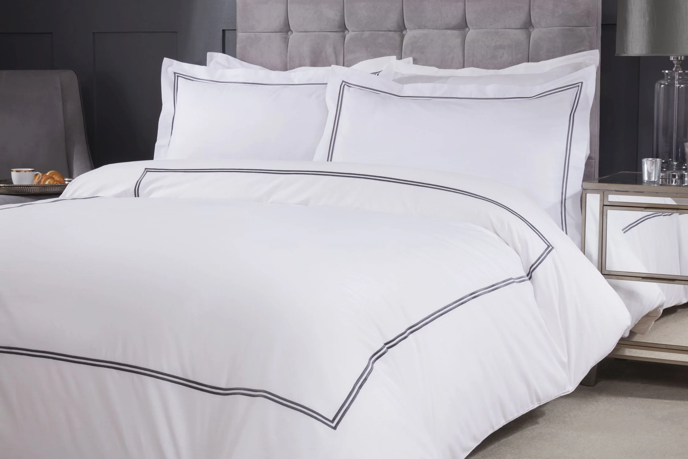 Mayfair - Embroidered Duvet Set With Oxford Pillowcase In Navy - Image 3