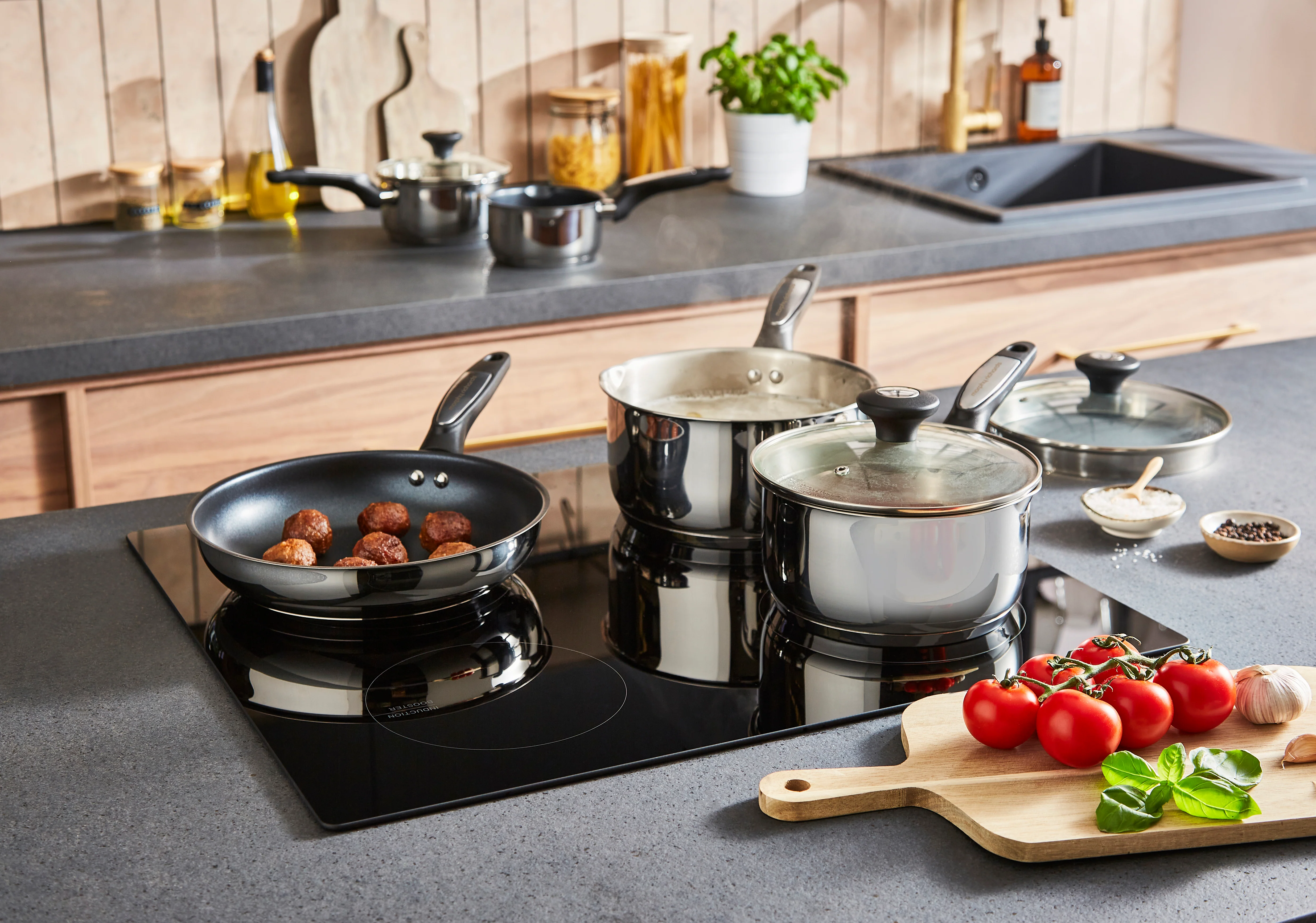 Morphy Richards 5 Piece Pouring Spout Stainless Steel Pan Set - Image 13