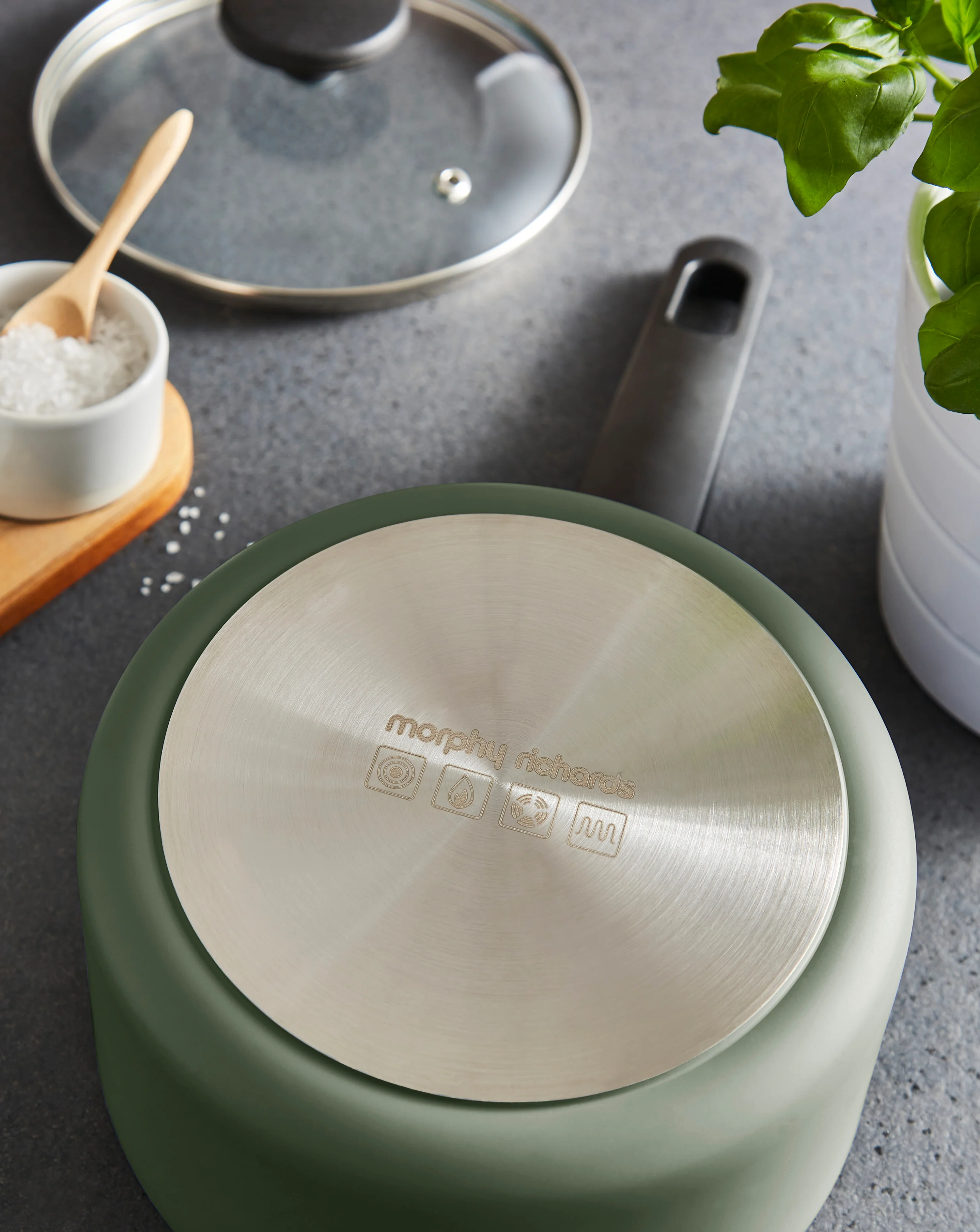 Morphy Richards 5 Piece Recycled Aluminium Saucepan Set - Green - Image 8
