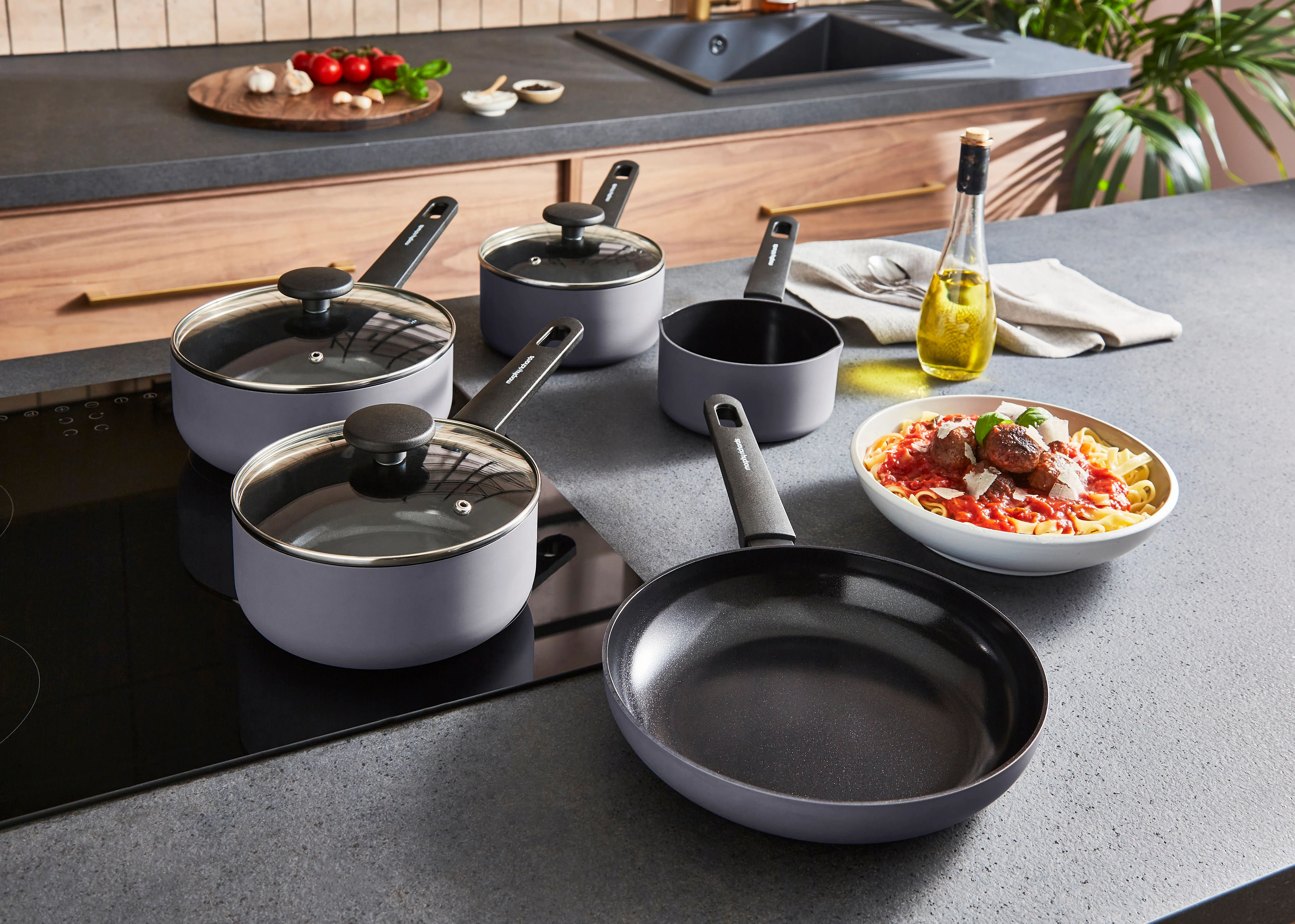 Morphy Richards 5 Piece Recycled Aluminium Saucepan Set - Grey