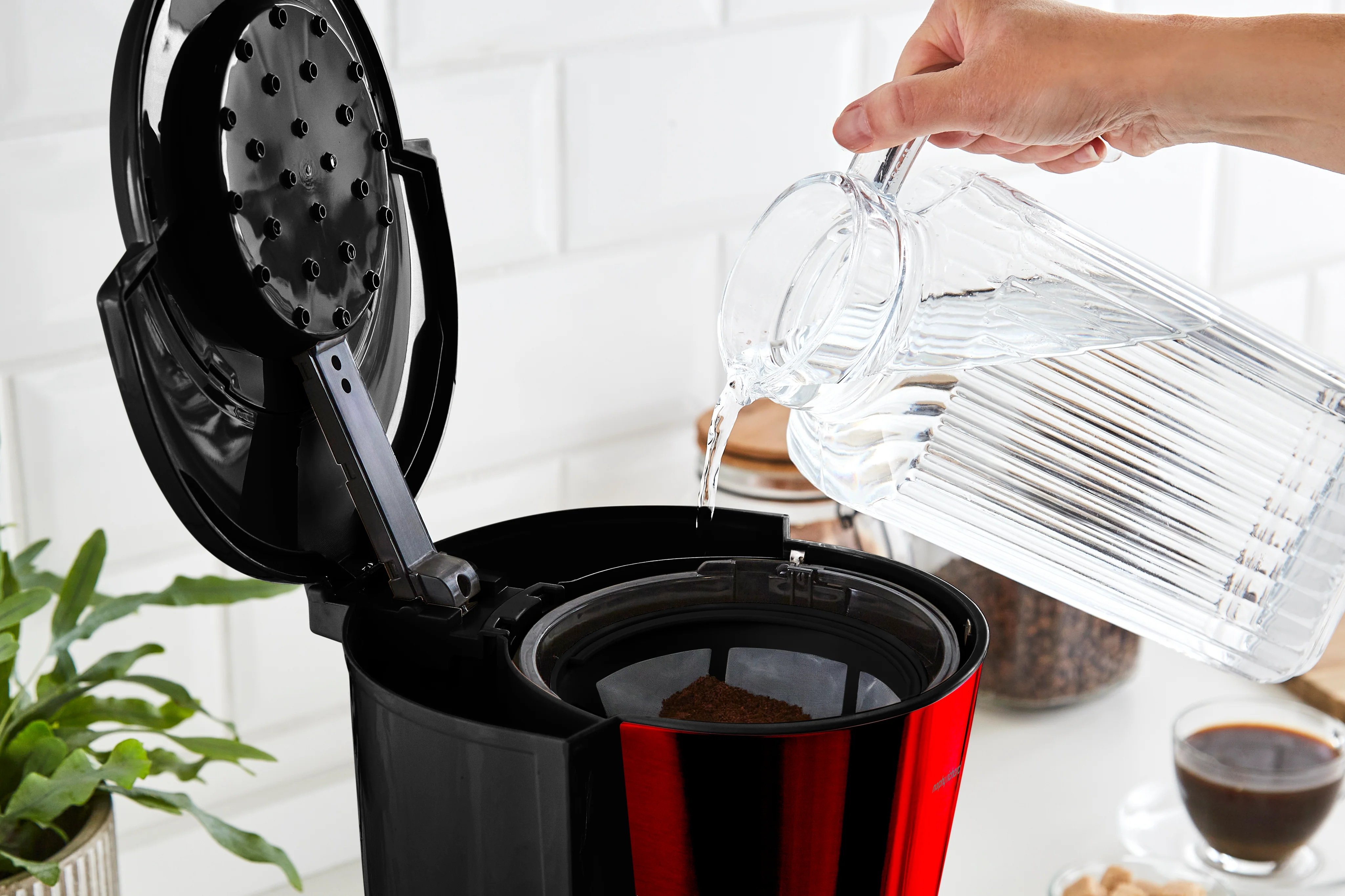 Morphy Richards Equip Filter Coffee Machine Red - Image 11