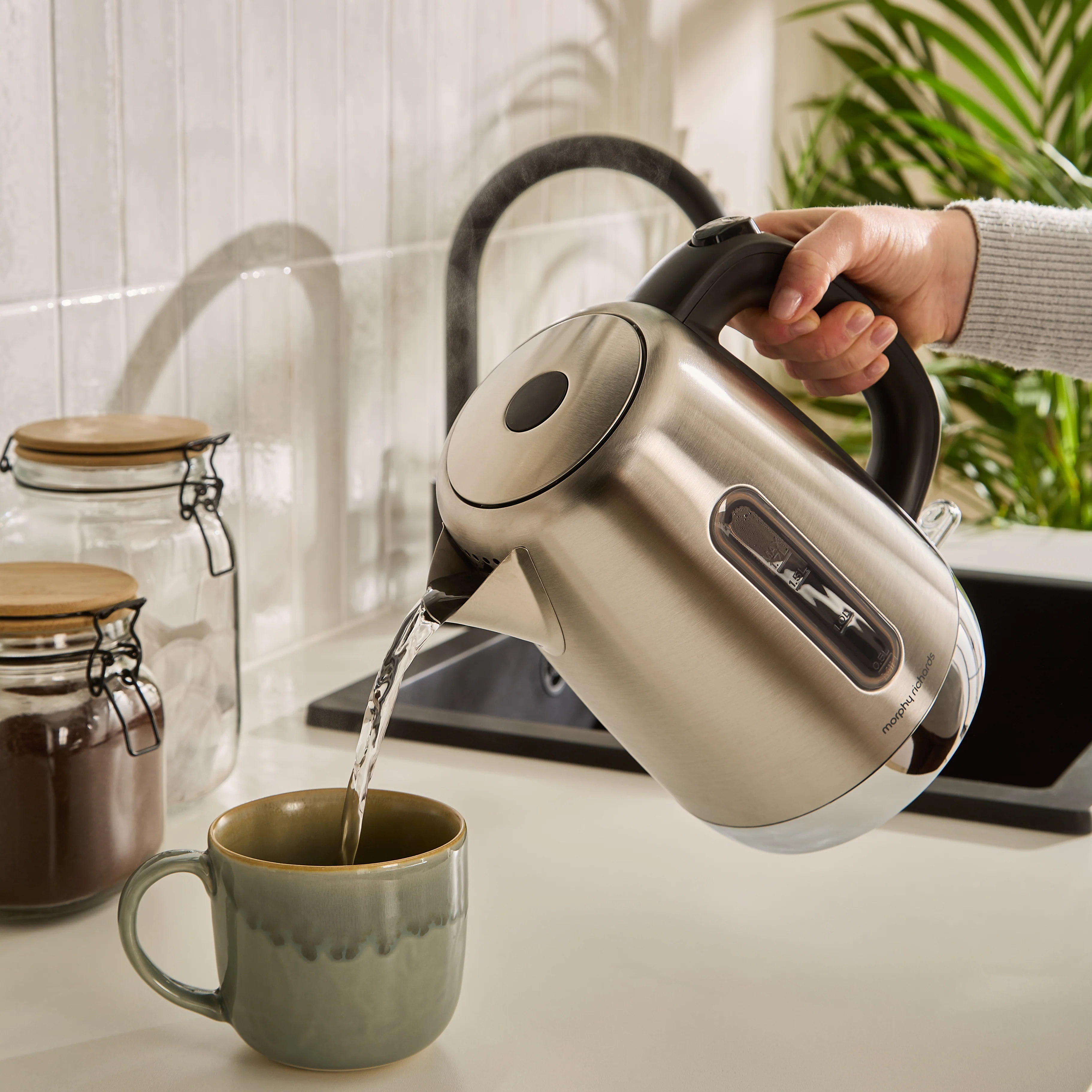 Morphy Richards Equip Morphy Silver Kettle And Toaster Set - Image 11