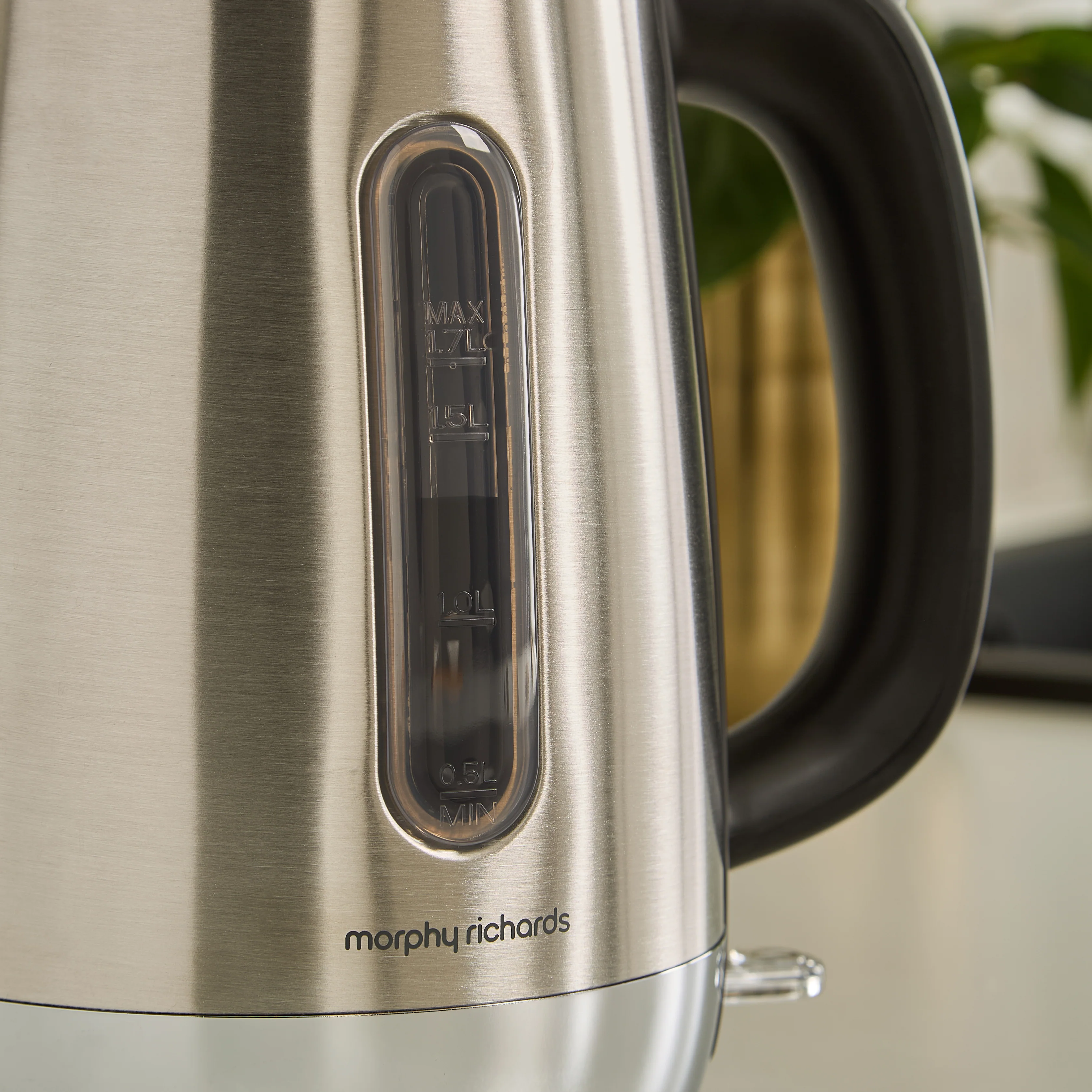 Morphy Richards Equip Morphy Silver Kettle And Toaster Set - Image 13