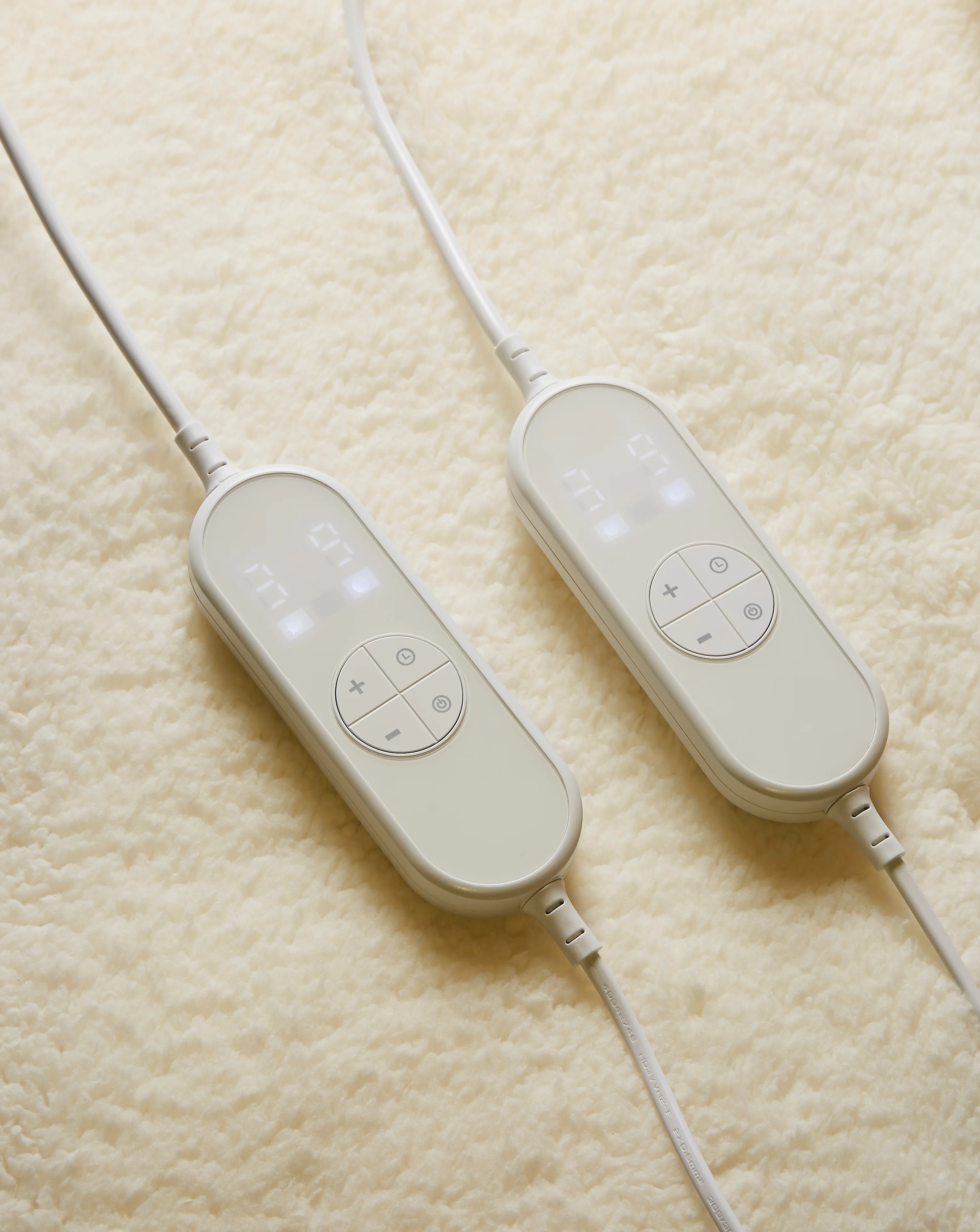 Morphy Richards EverCosy Super King Premium Fleece Heated Electric Under Blanket - Image 10