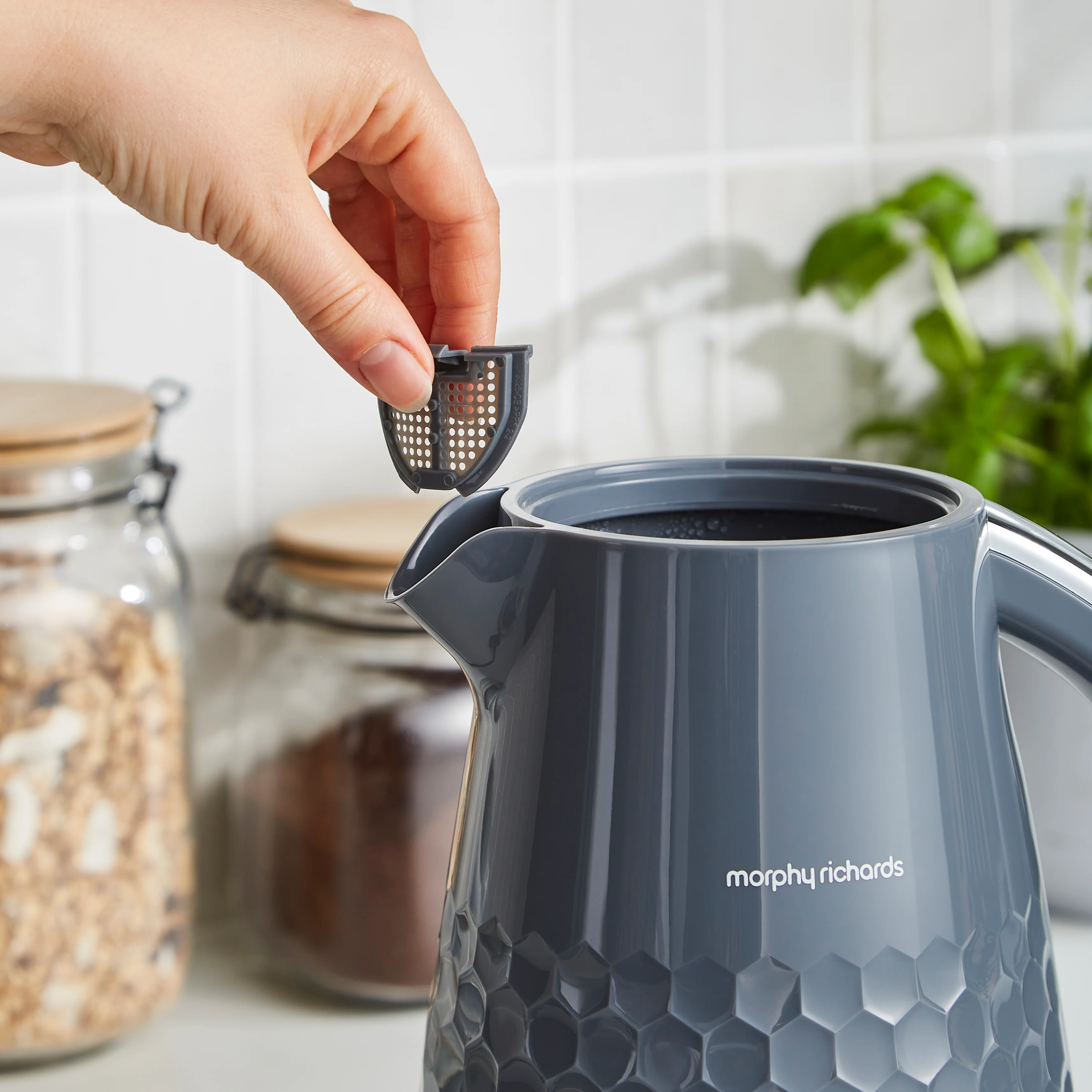 Morphy Richards Hive Grey Kettle and Toaster Set - Image 4