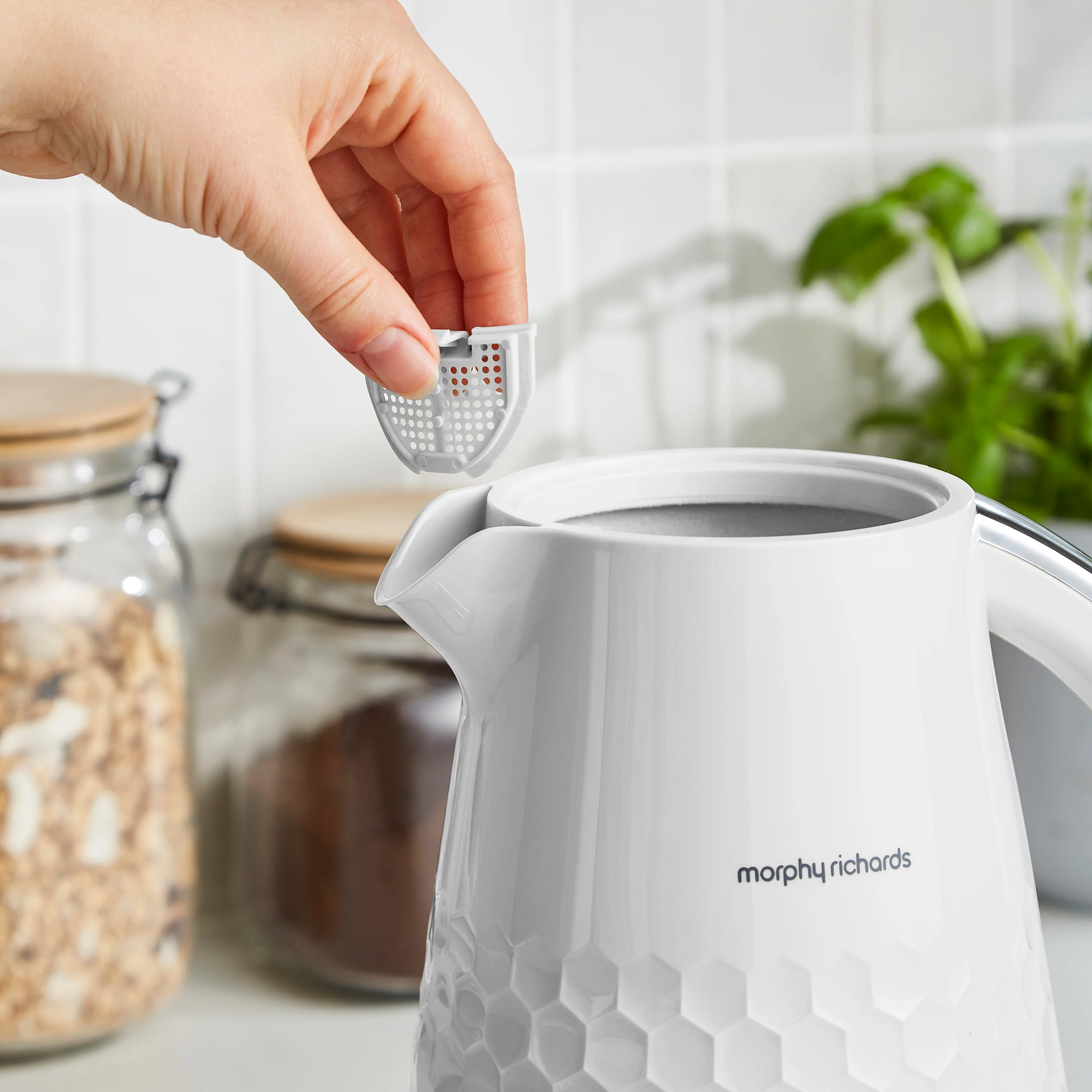 Morphy Richards Hive White Kettle and Toaster Set - Image 12