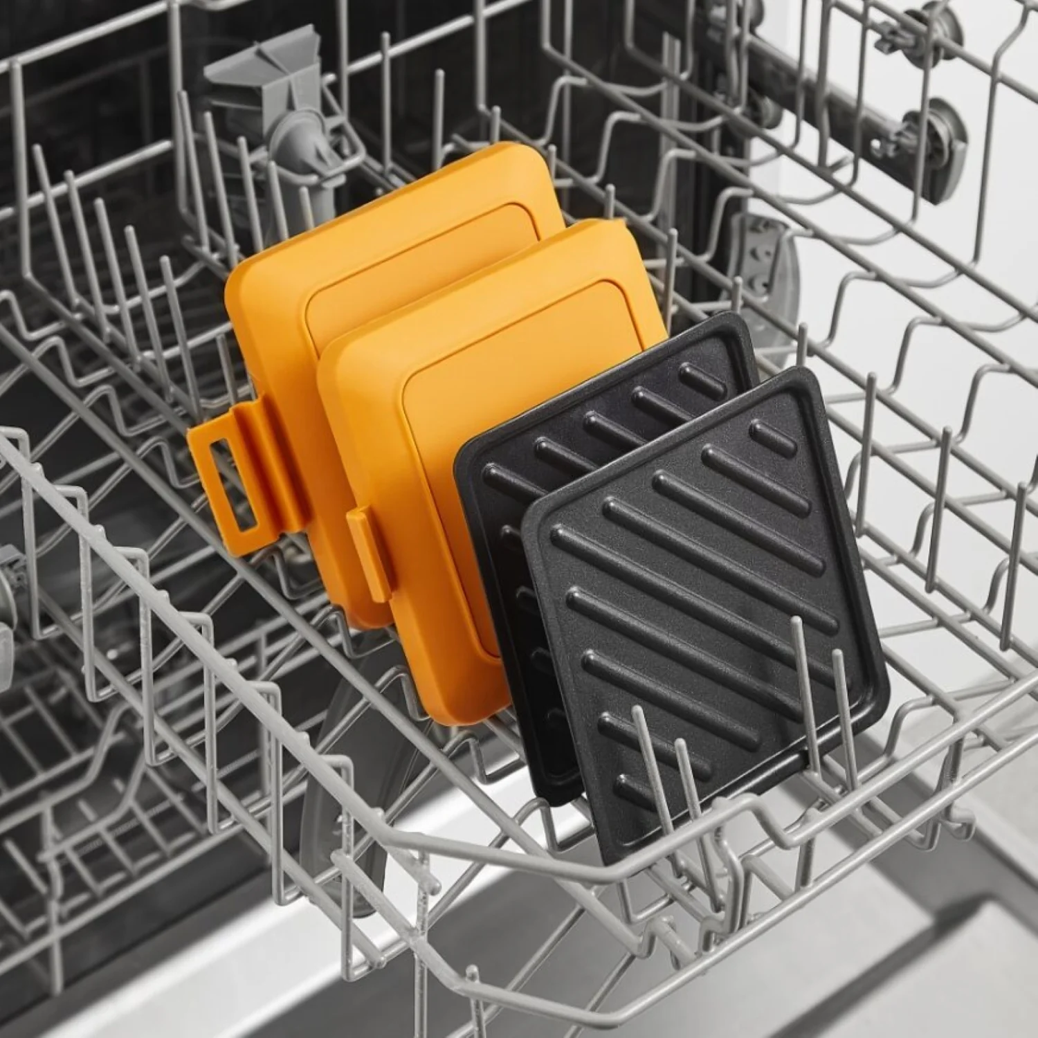 Morphy Richards Mico Microwave Toastie Sandwich Maker and Grill - Image 3