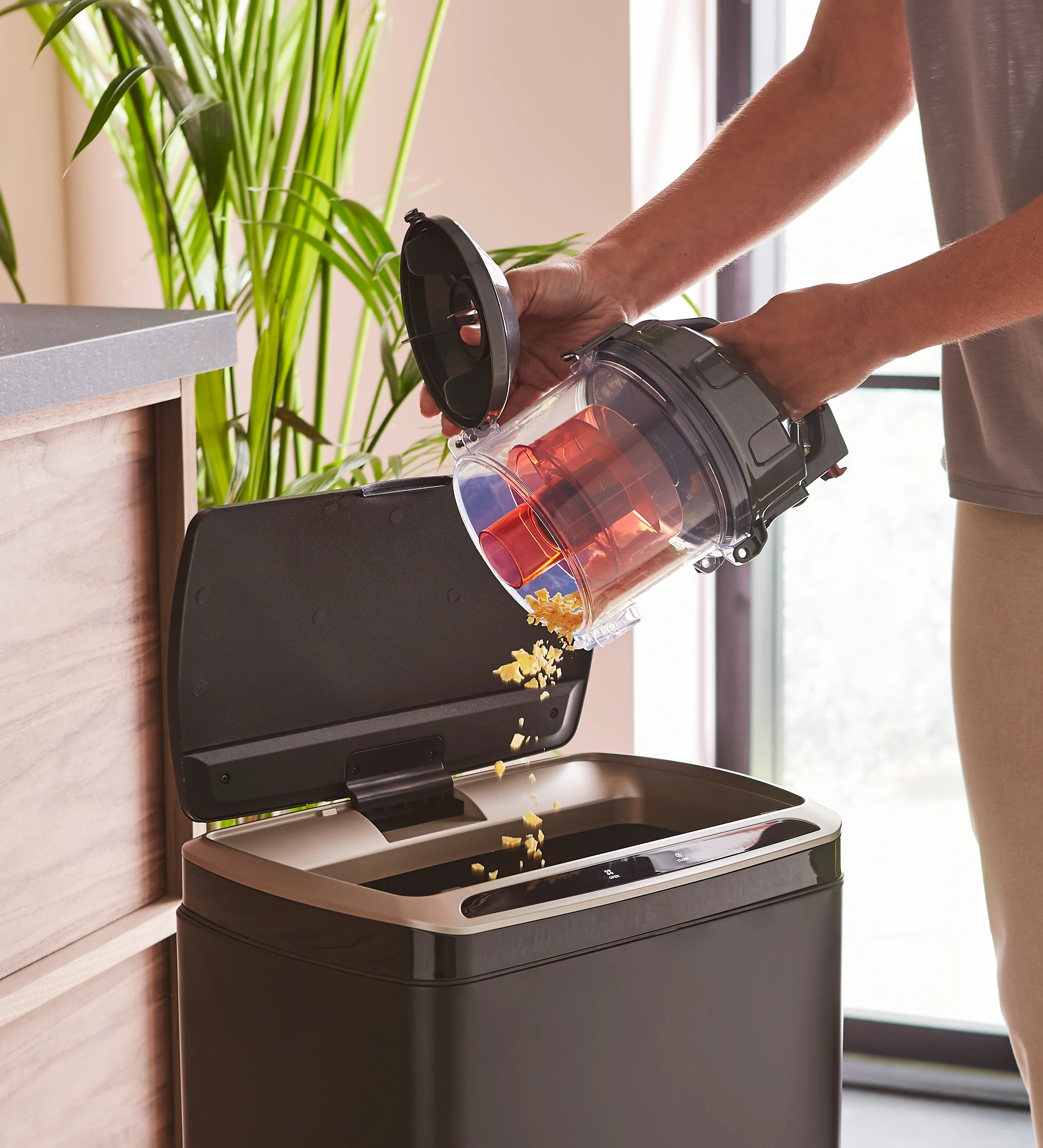 Morphy Richards MRXCYLINDERFLEX PowerSphere Cylinder Vacuum - Image 9