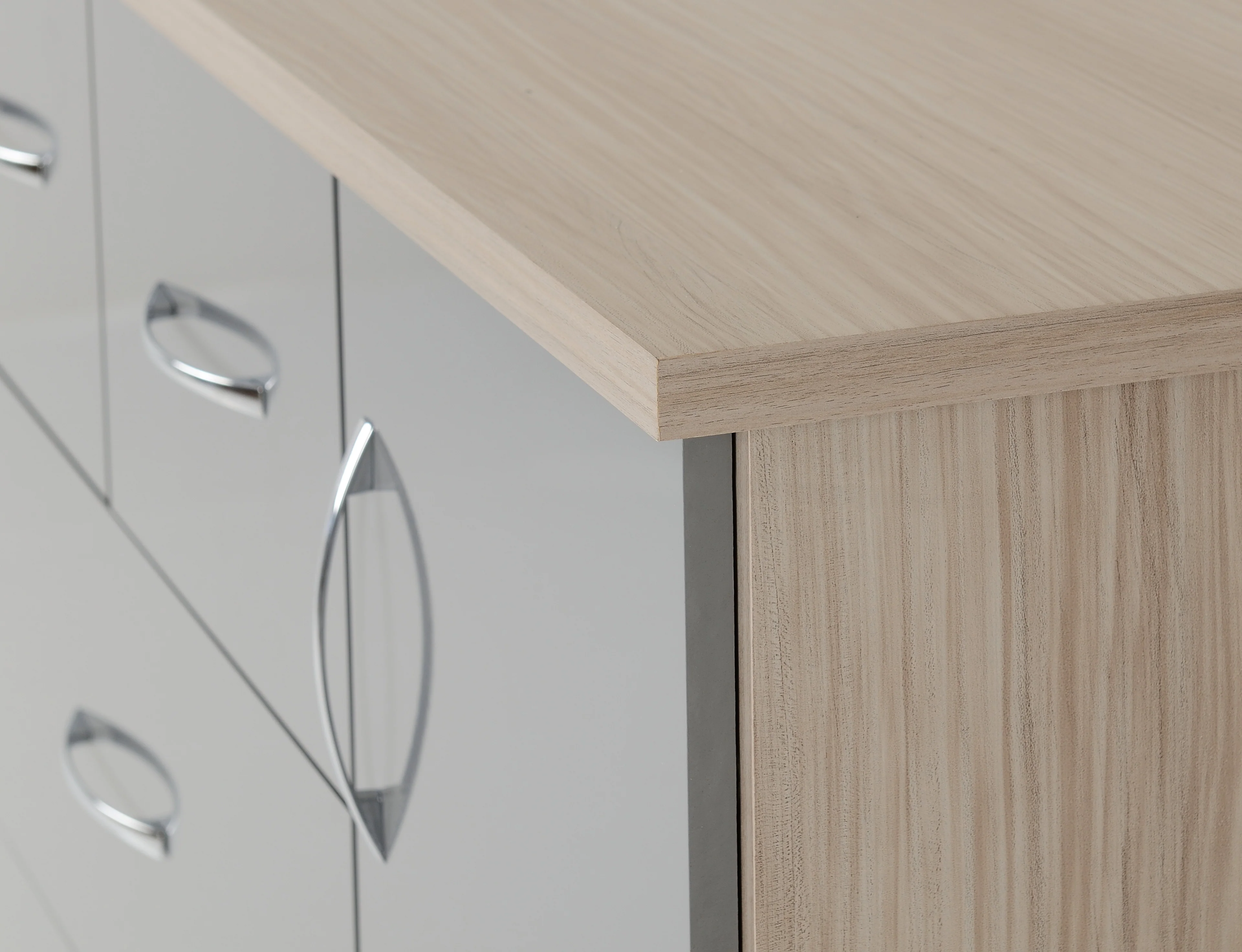 NEVADA 5 DRAWER LOW WARDROBE - GREY GLOSS/LIGHT OAK EFFECT VENEER - Image 6