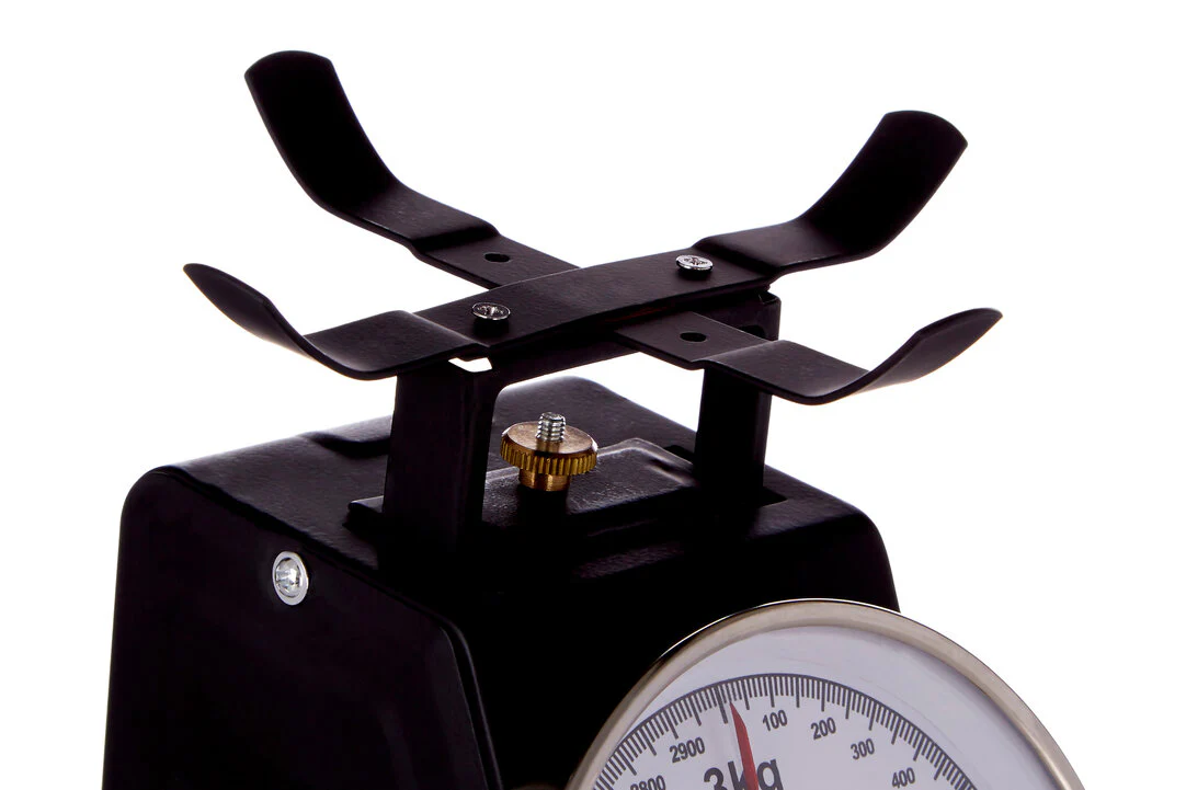 Olivier 3kg Matt Black Retro Kitchen Scale - Image 4