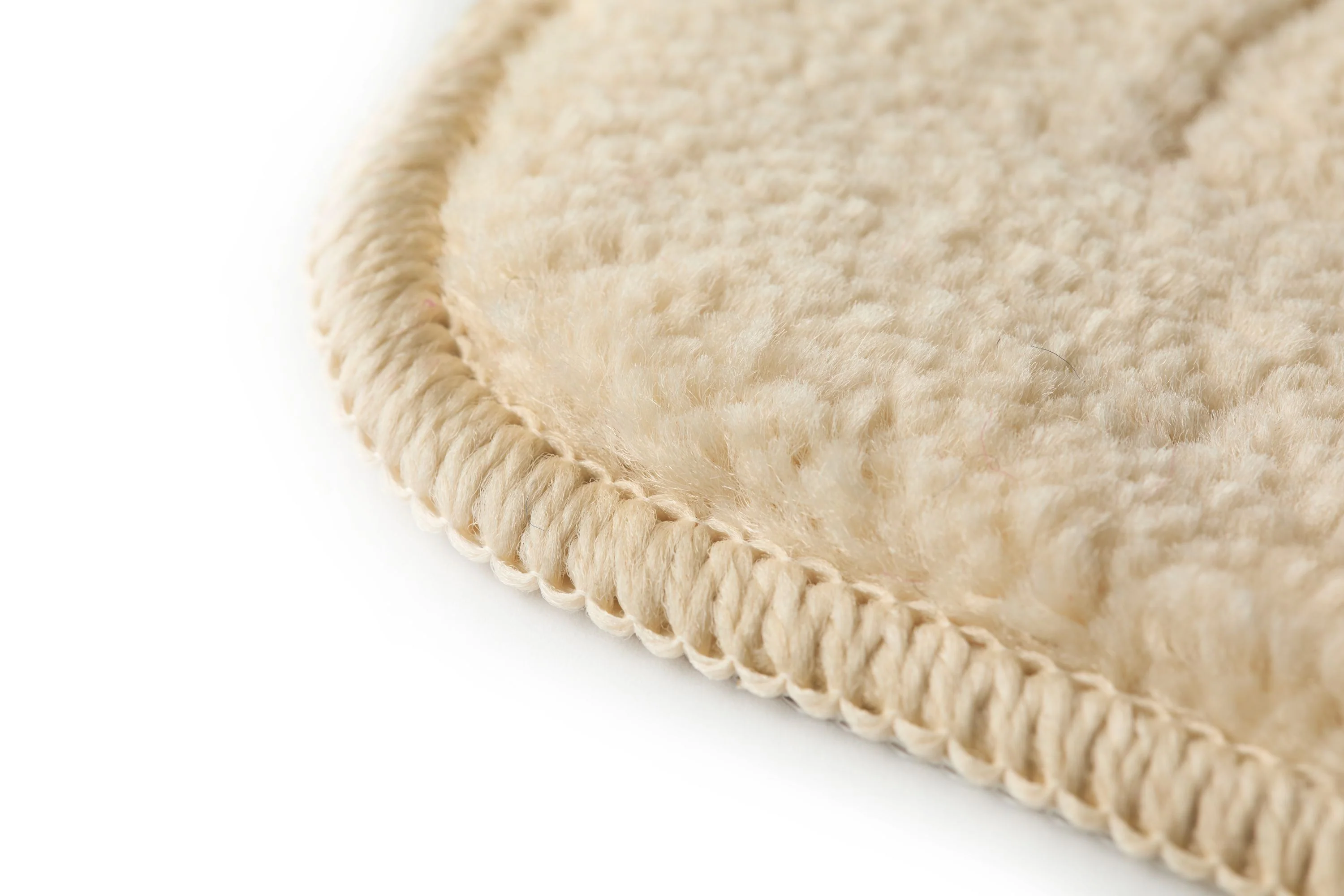 Orkney - Crosshatch Bath mat in Cream - Image 4