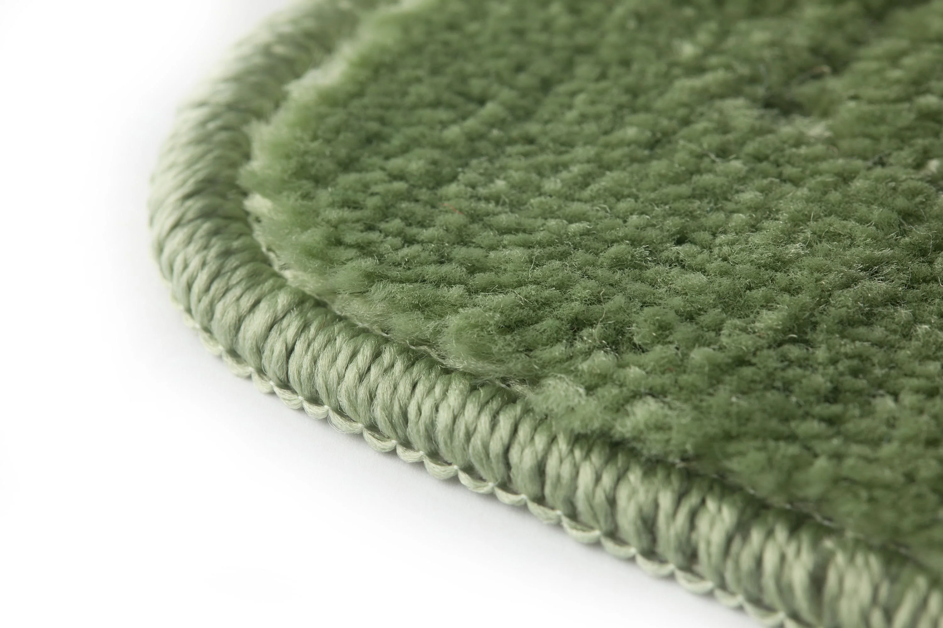 Orkney - Crosshatch Bath Mat In Sage Green - Image 6