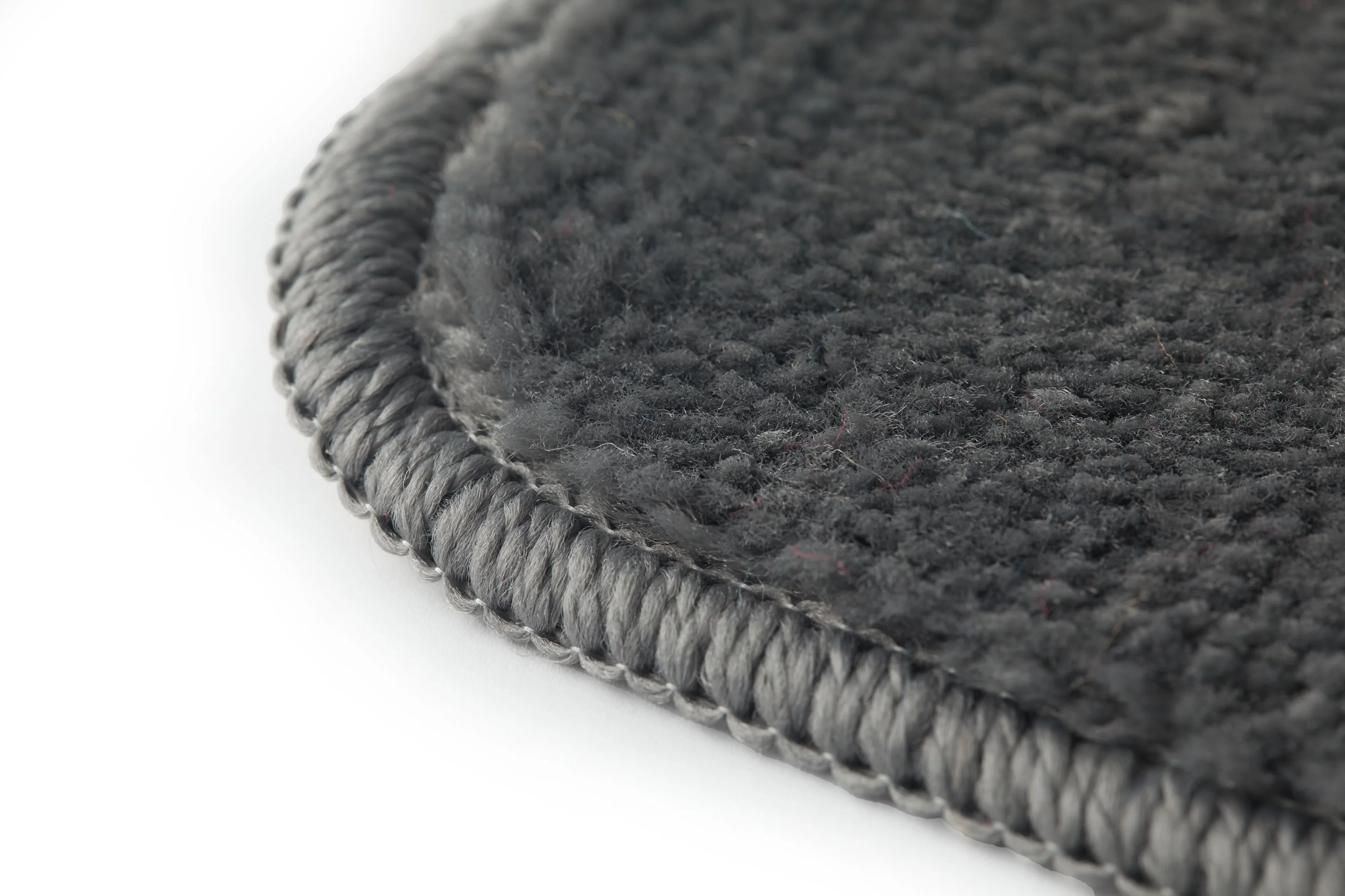 Orkney - Crosshatch Bath mat in Silver - Image 5