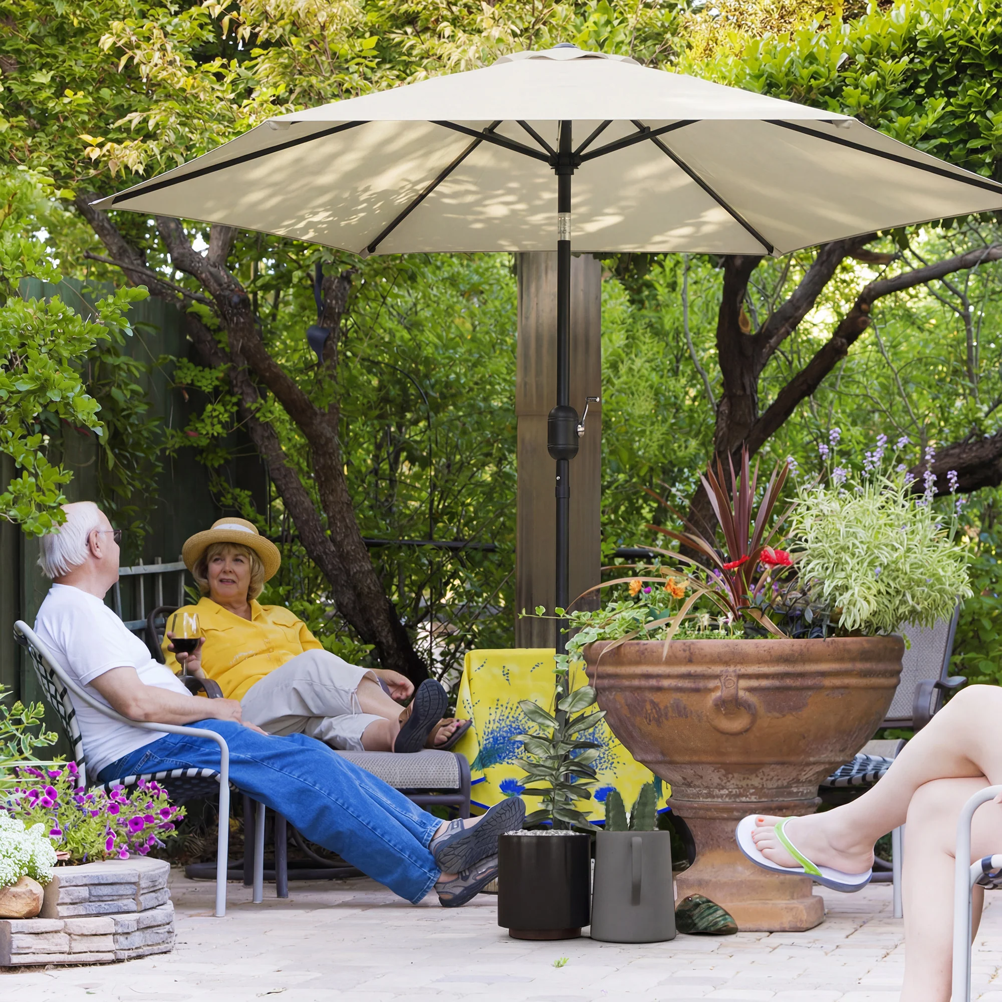 Outsunny 2.6M Garden Parasol Umbrella with Aluminium Pole, Tilt, Crank - Image 2