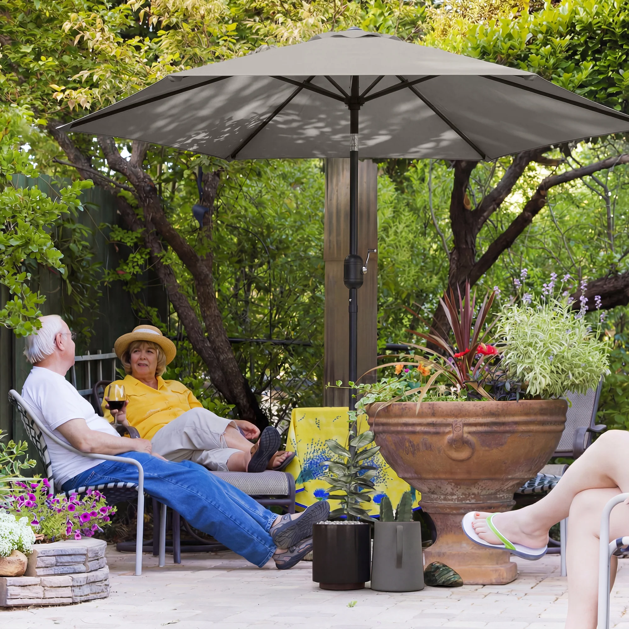 Outsunny 2.6M Garden Parasol Umbrella with Aluminium Pole, Tilt, Crank - Image 2