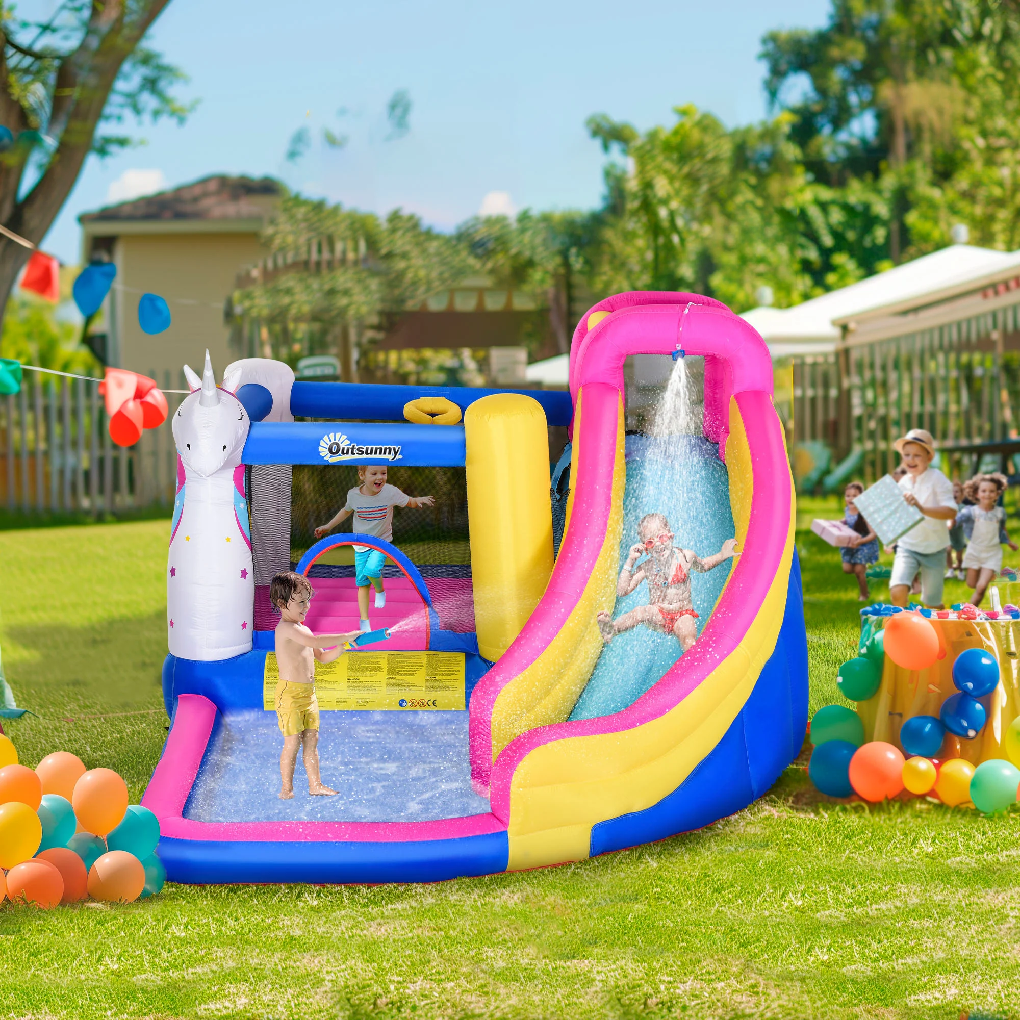 Outsunny 5 in 1 Bouncy Castle for Children with Blower, for Ages 3-8 Years - Image 2