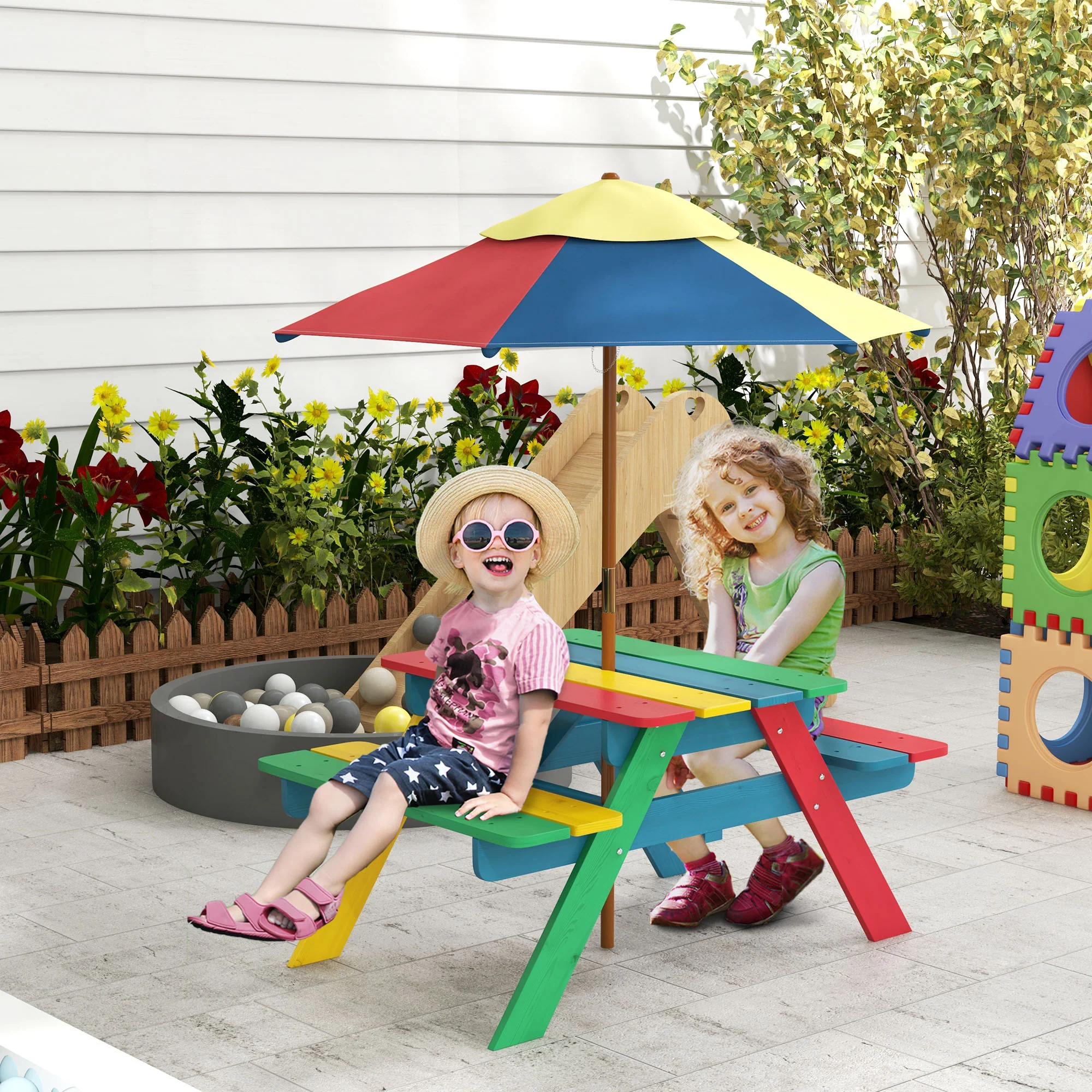 Outsunny Kids Table and Chair Set w/ Removable Parasol, for Ages 3-6 Years - Image 2